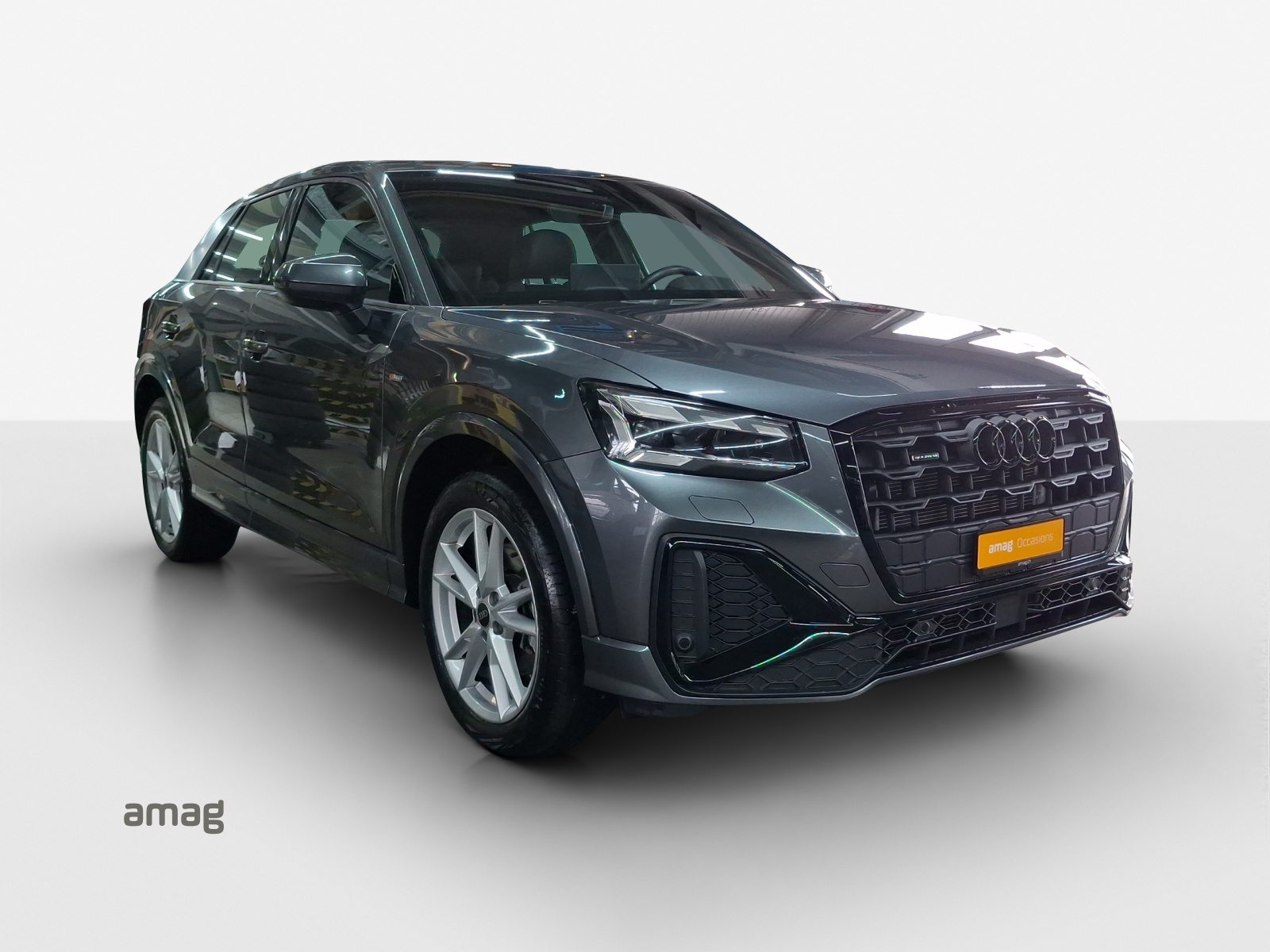 AUDI Q2 40 TFSI S line, Essence, Occasion / Utilisé, Automatique - 6