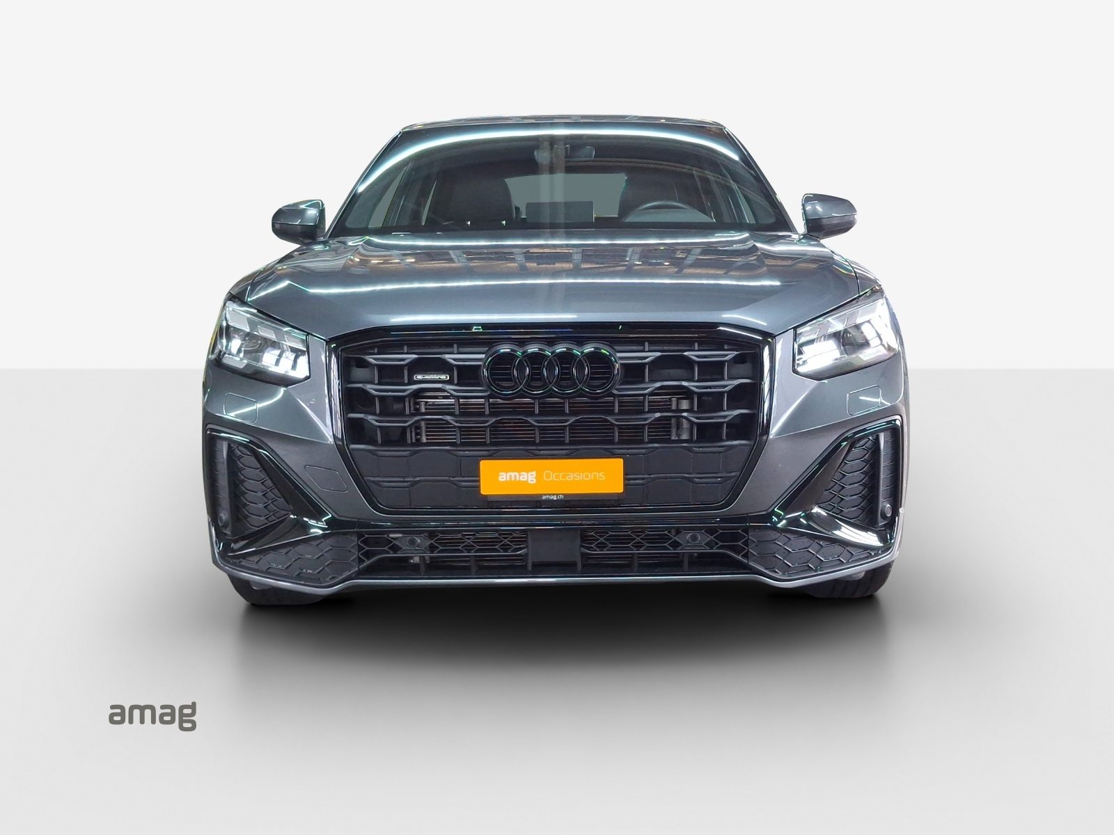 AUDI Q2 40 TFSI S line, Essence, Occasion / Utilisé, Automatique - 7