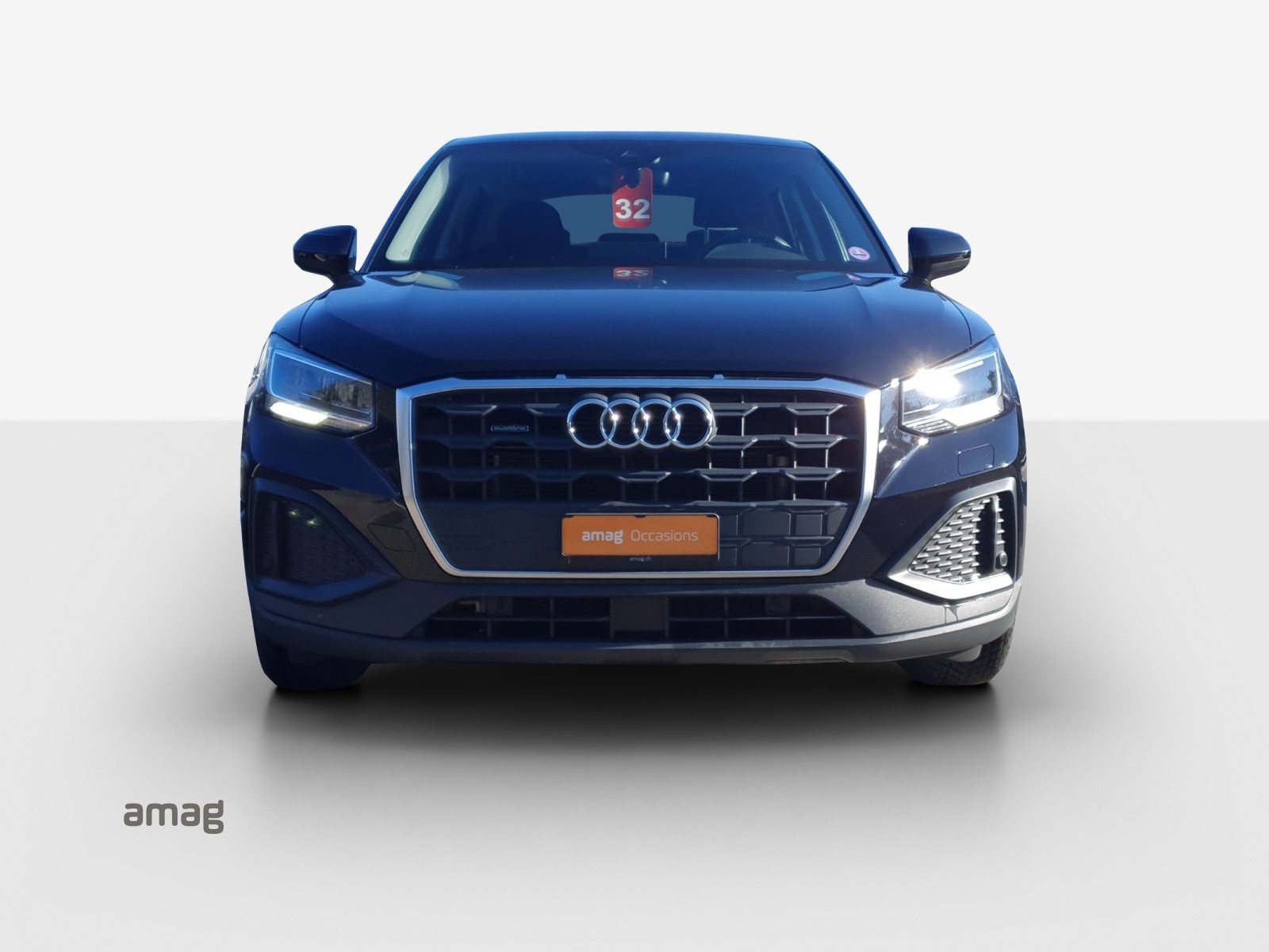AUDI Q2 40 TFSI Attraction, Essence, Occasion / Utilisé, Automatique - 7