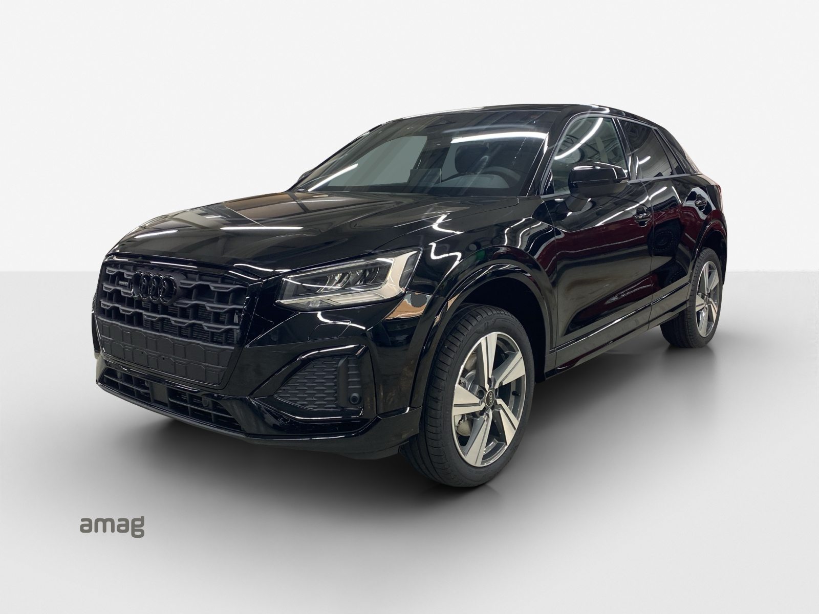 AUDI Q2 40 TFSI advanced Attraction
