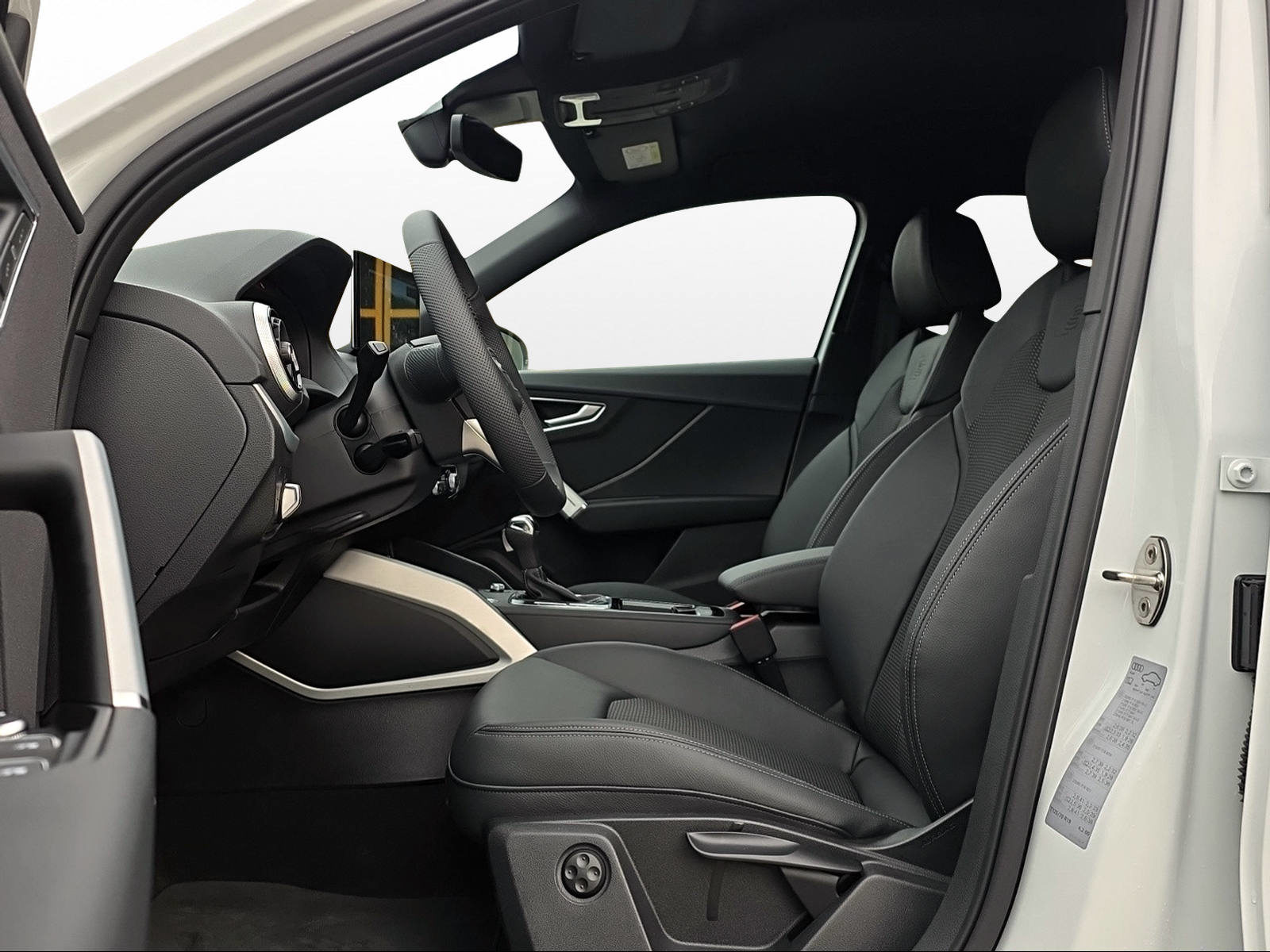 AUDI Q2 40 TFSI advanced Attraction, Essence, Occasion / Utilisé, Automatique - 7