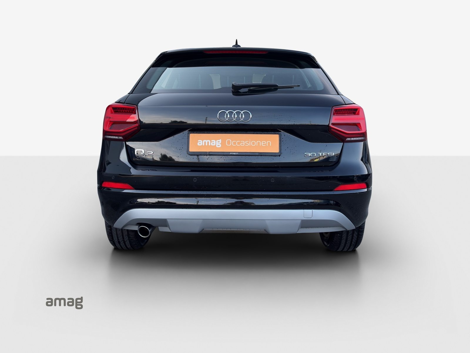 AUDI Q2 30 TFSI sport, Petrol, Second hand / Used, Automatic - 4