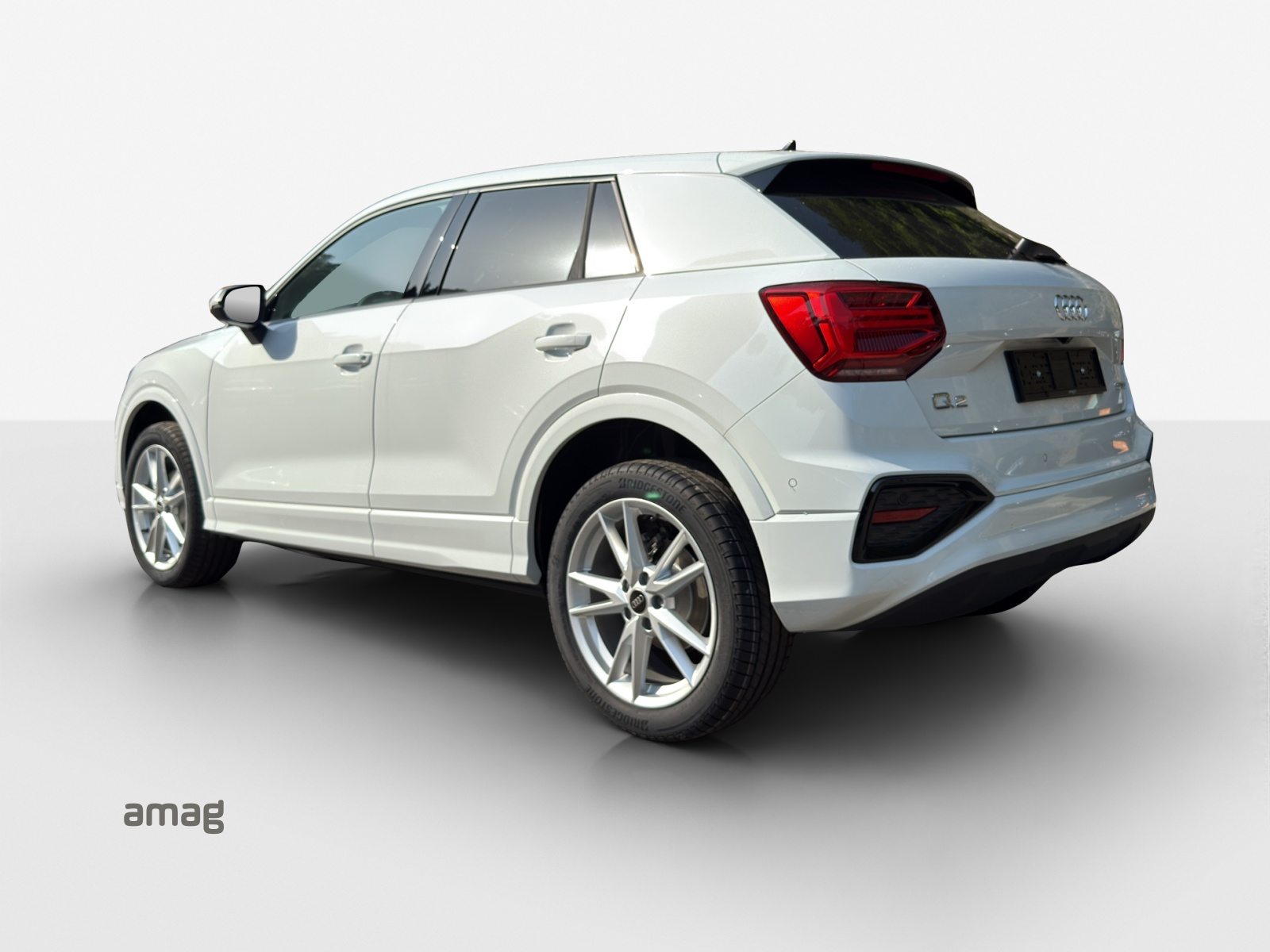 AUDI Q2 35 TFSI advanced, Benzin, Occasion / Gebraucht, Automatik - 3