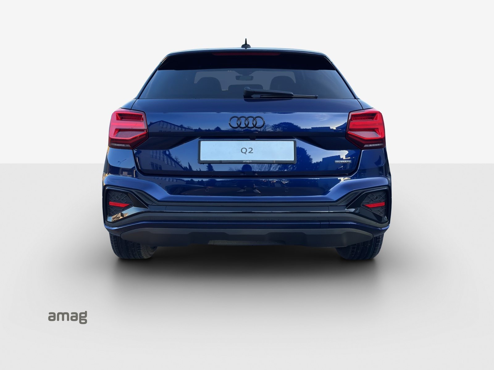 AUDI Q2 40 TFSI S line Attraction, Essence, Occasion / Utilisé, Automatique - 4