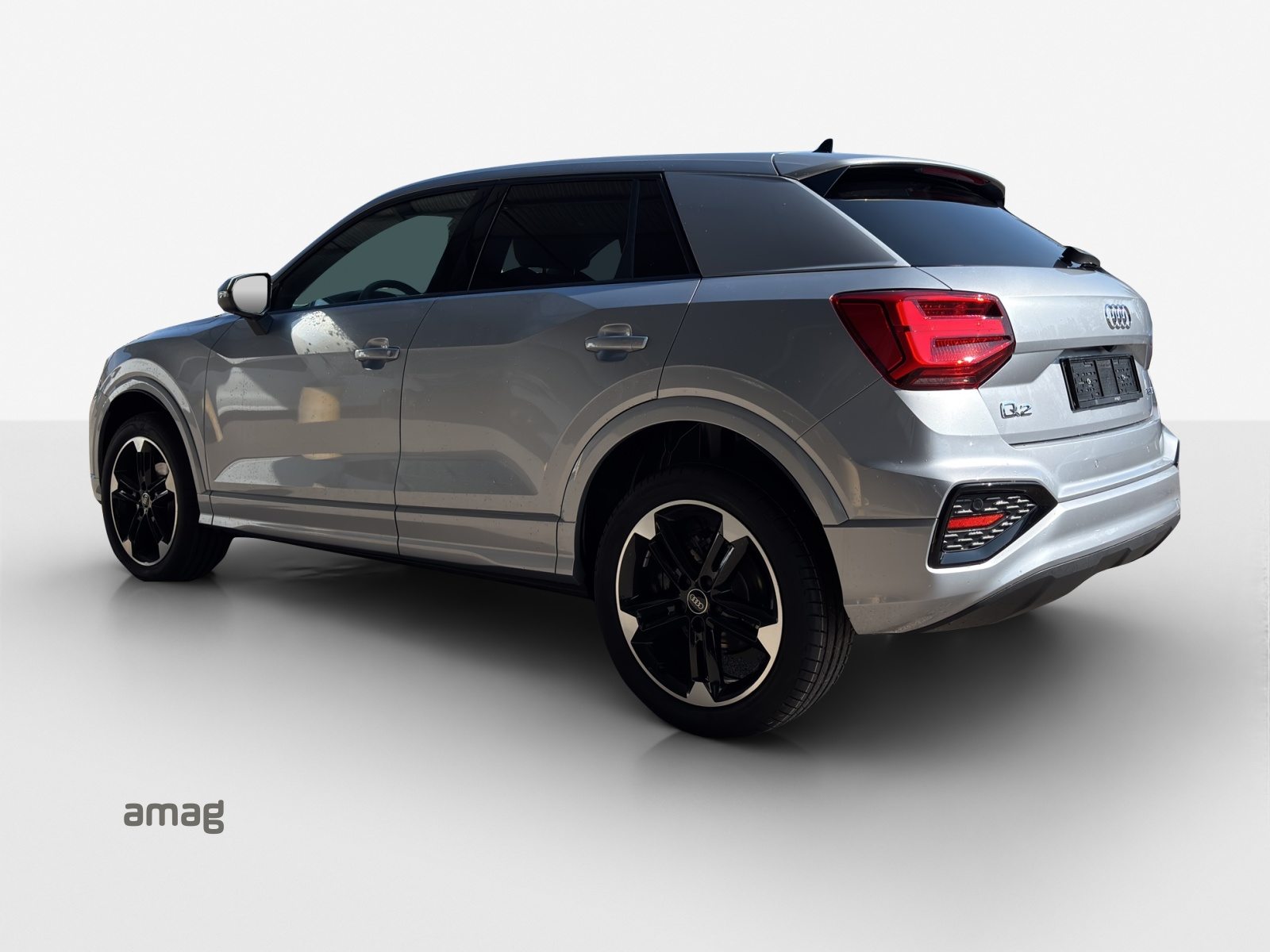 AUDI Q2 35 TFSI advanced, Petrol, Second hand / Used, Automatic - 3