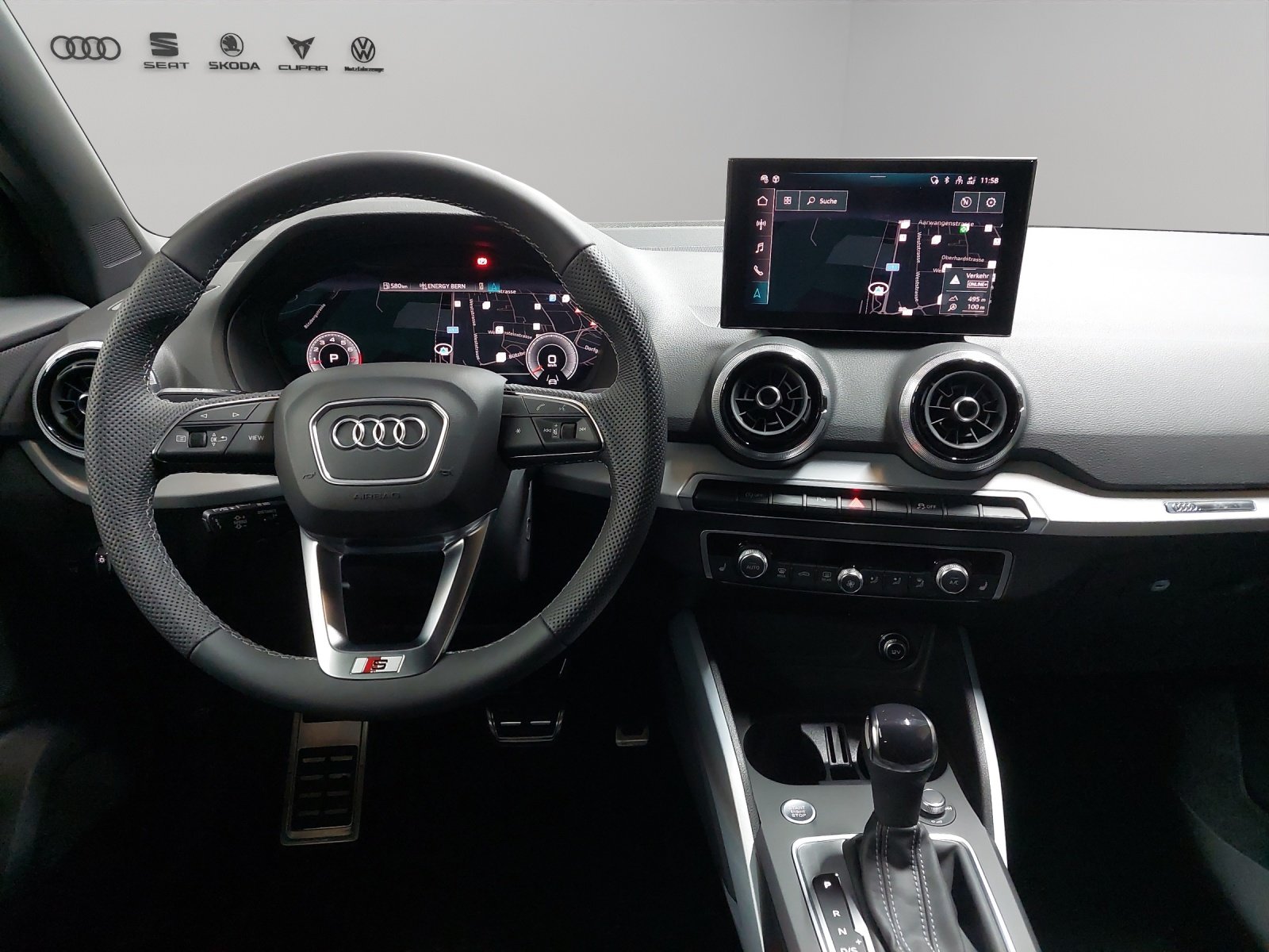 AUDI Q2 35 TFSI advanced S-tronic, Benzin, Occasion / Gebraucht, Automatik - 7