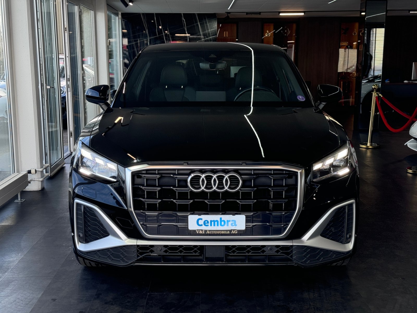 AUDI Q2 35 TFSI S line S-tronic, Benzin, Occasion / Gebraucht, Automatik - 2