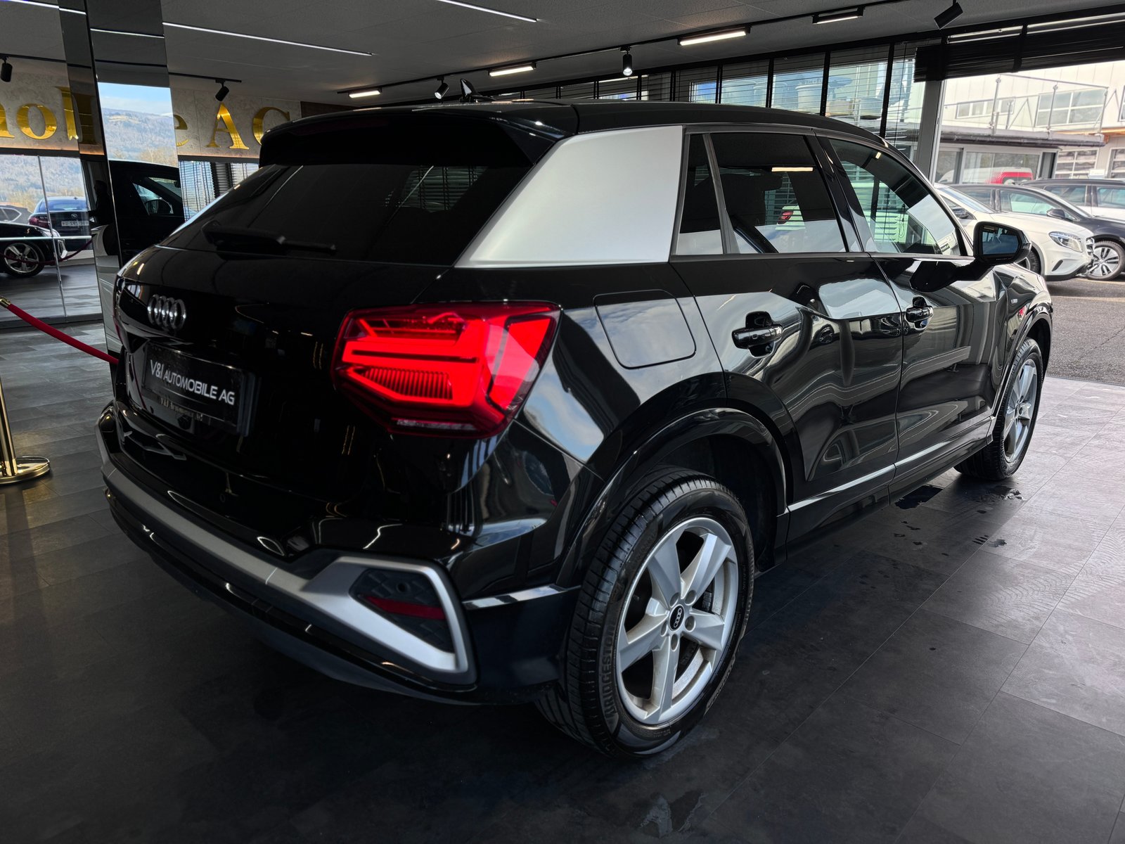 AUDI Q2 35 TFSI S line S-tronic, Benzin, Occasion / Gebraucht, Automatik - 7