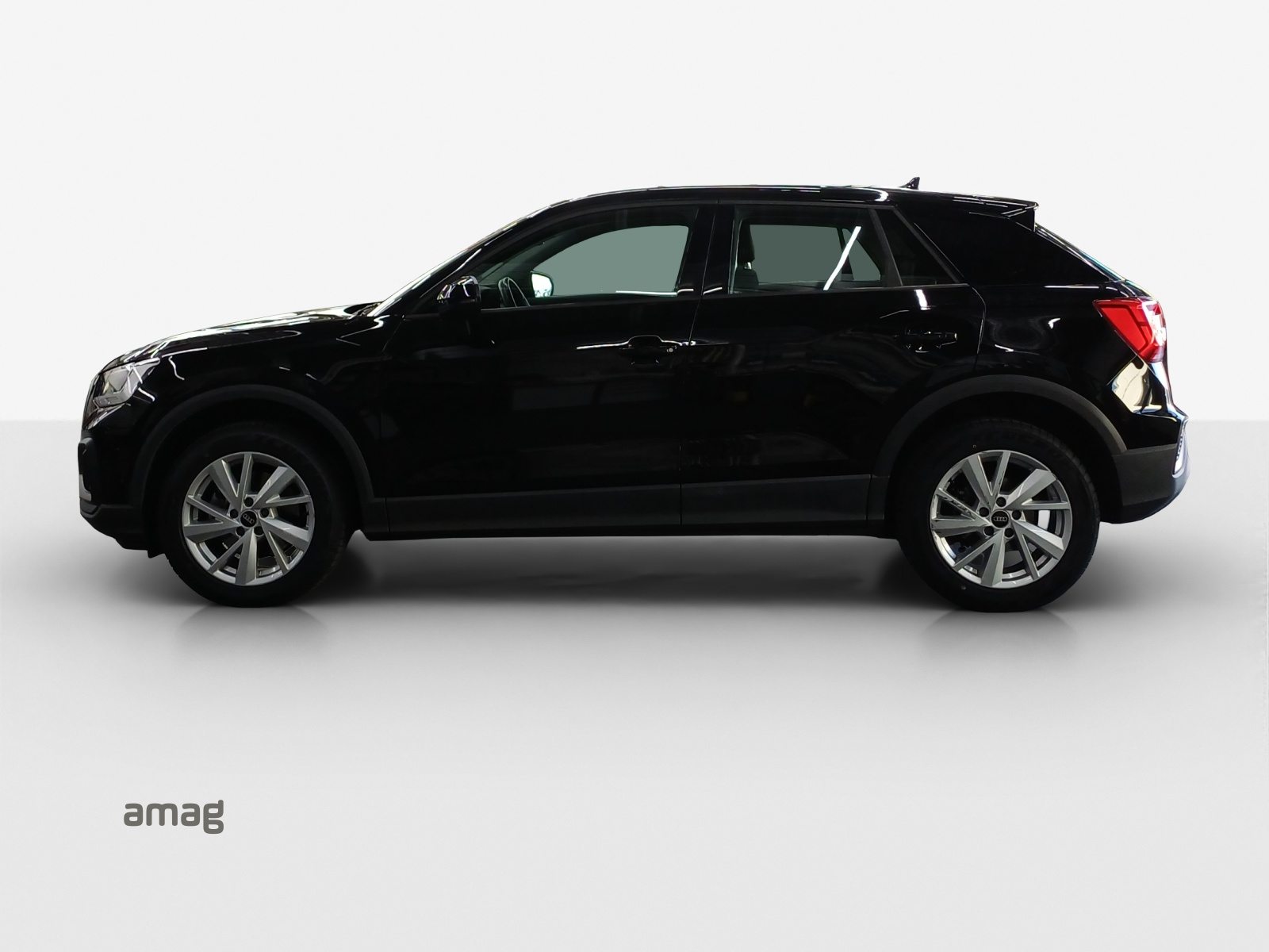 AUDI Q2 40 TFSI Attraction, Benzina, Occasioni / Usate, Automatico - 2