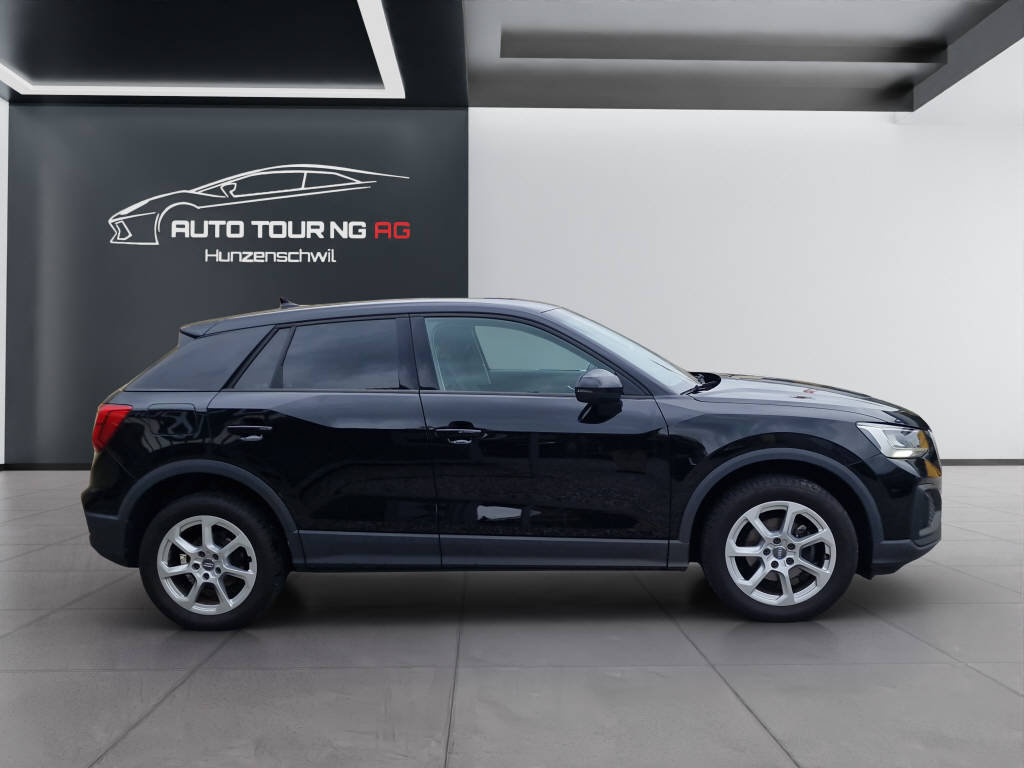 AUDI Q2 1.5 35 TFSI S-Tronic, Petrol, Second hand / Used, Automatic - 2