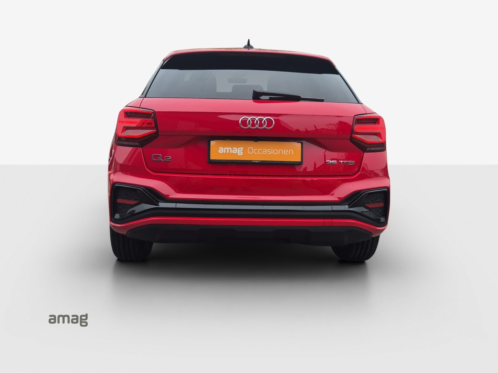 AUDI Q2 35 TFSI S line, Benzin, Occasion / Gebraucht, Automatik - 4