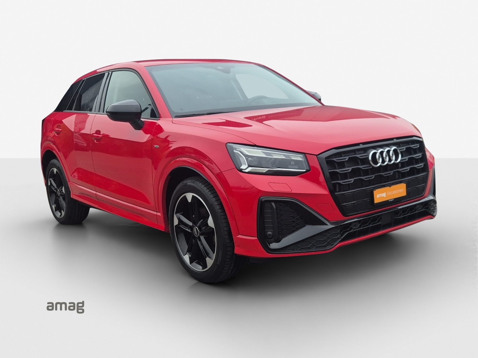 AUDI Q2 35 TFSI S line, Benzin, Occasion / Gebraucht, Automatik - 6