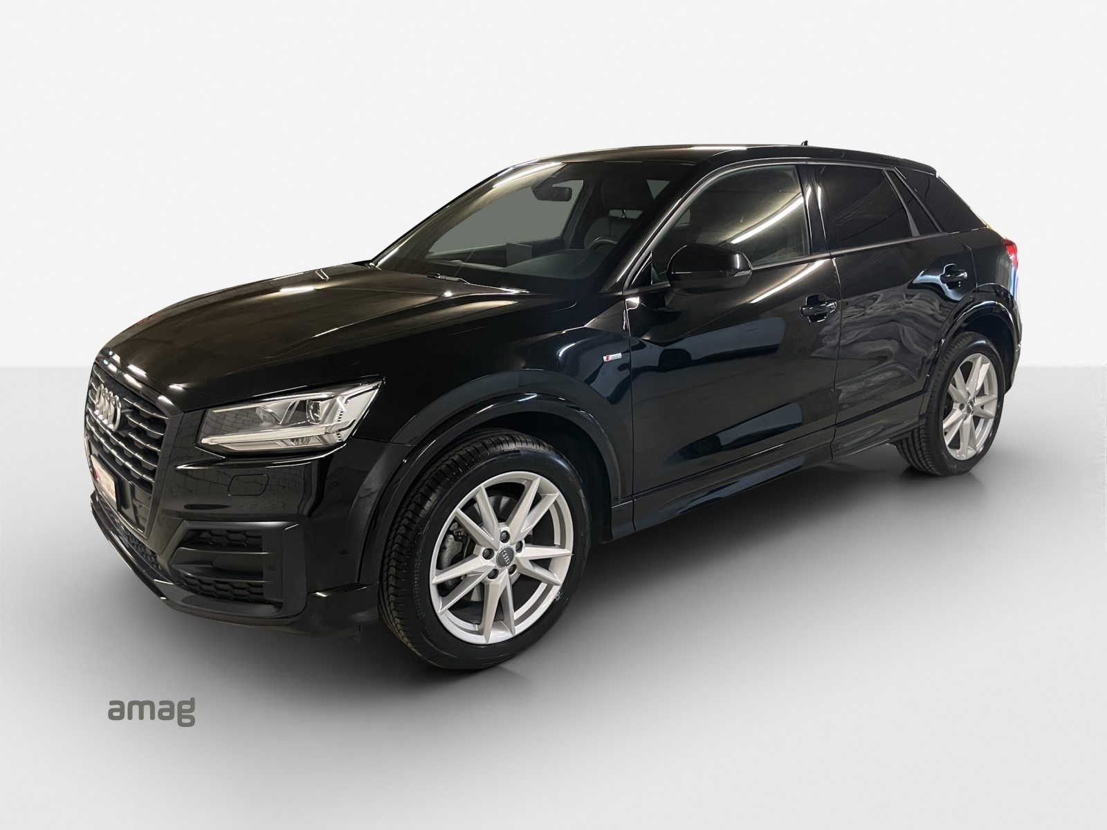 AUDI Q2 35 TDI sport Attraction