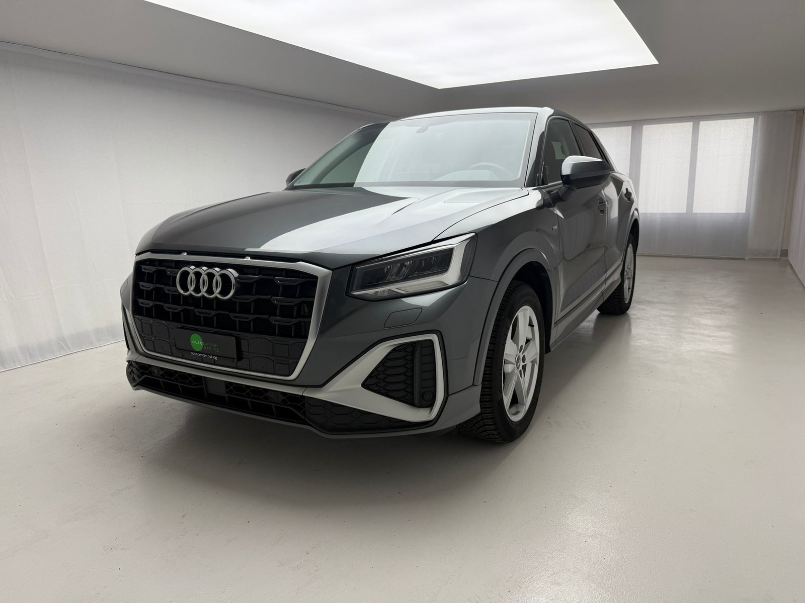 AUDI Q2 35 TFSI S line S-tronic, Essence, Occasion / Utilisé, Automatique - 2