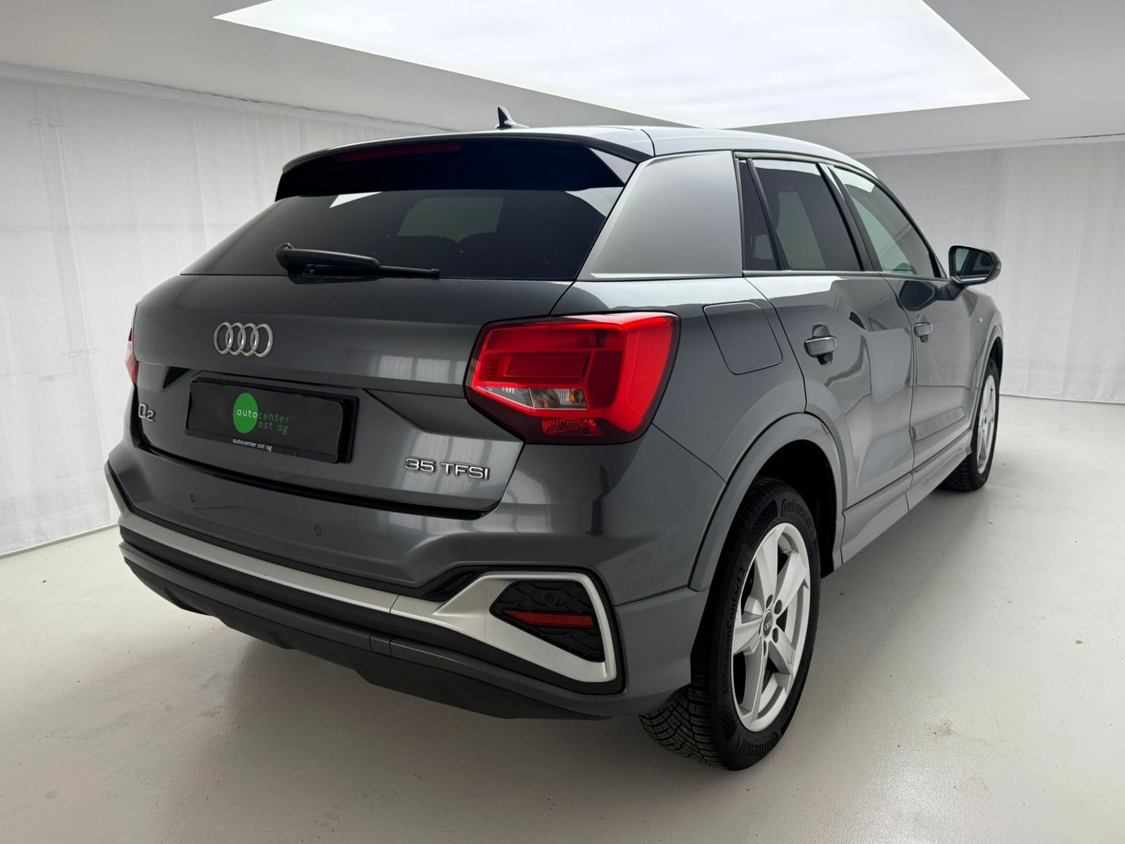 AUDI Q2 35 TFSI S line S-tronic, Essence, Occasion / Utilisé, Automatique - 4