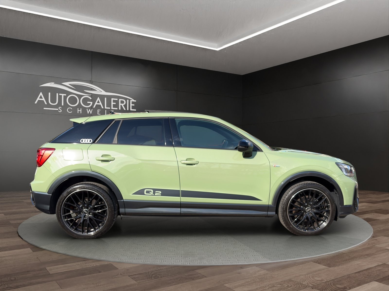 AUDI Q2 40 TFSI S line quattro EDITION ONE CH APPLE GREEN, Petrol, Second hand / Used, Automatic - 6