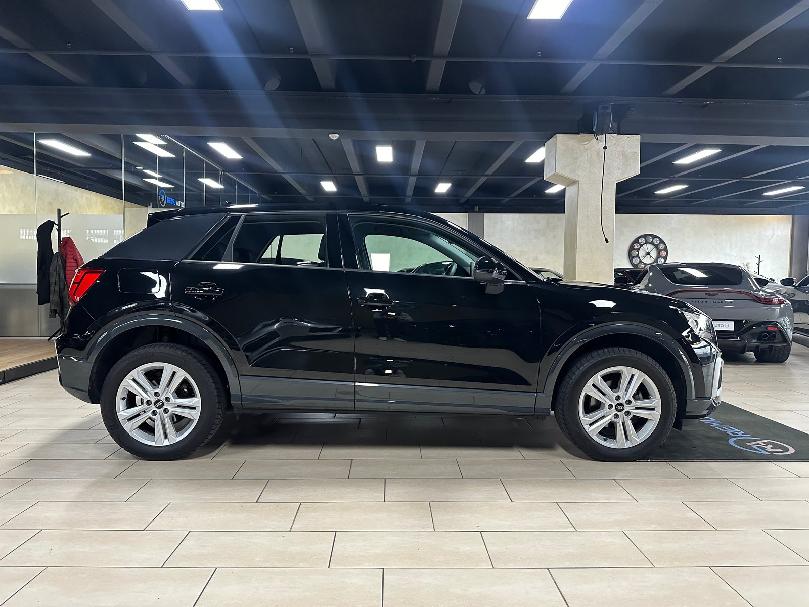 AUDI Q2 35 TFSI S-tronic, Petrol, Second hand / Used, Automatic - 3