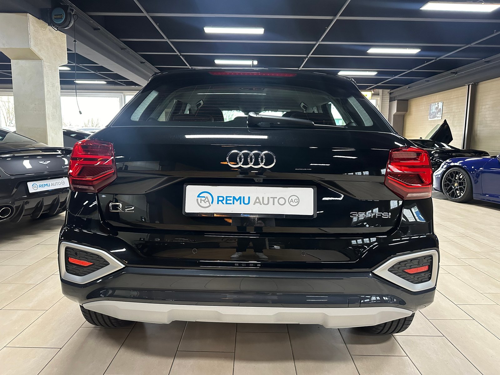 AUDI Q2 35 TFSI S-tronic, Petrol, Second hand / Used, Automatic - 5