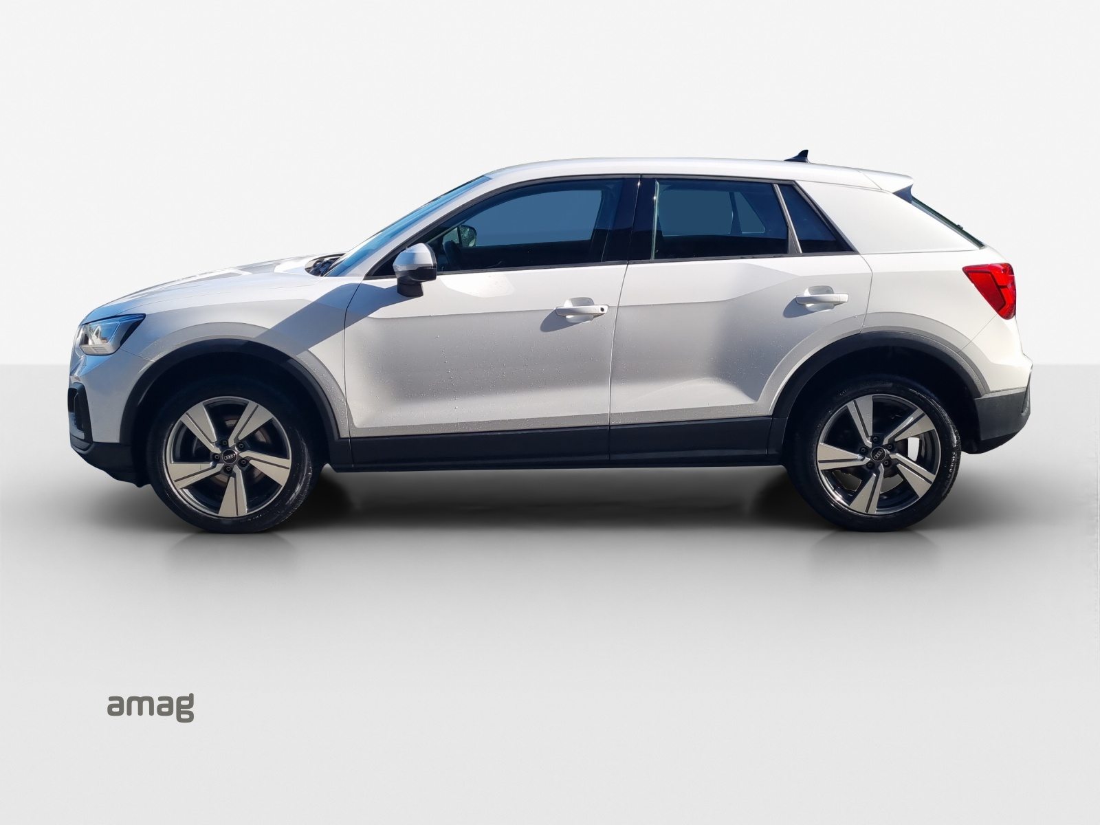 AUDI Q2 40 TFSI Attraction, Benzina, Occasioni / Usate, Automatico - 2