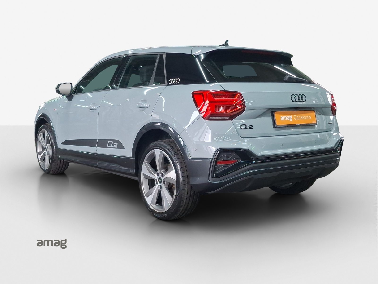 AUDI Q2 40 TFSI S line Attraction, Essence, Occasion / Utilisé, Automatique - 3