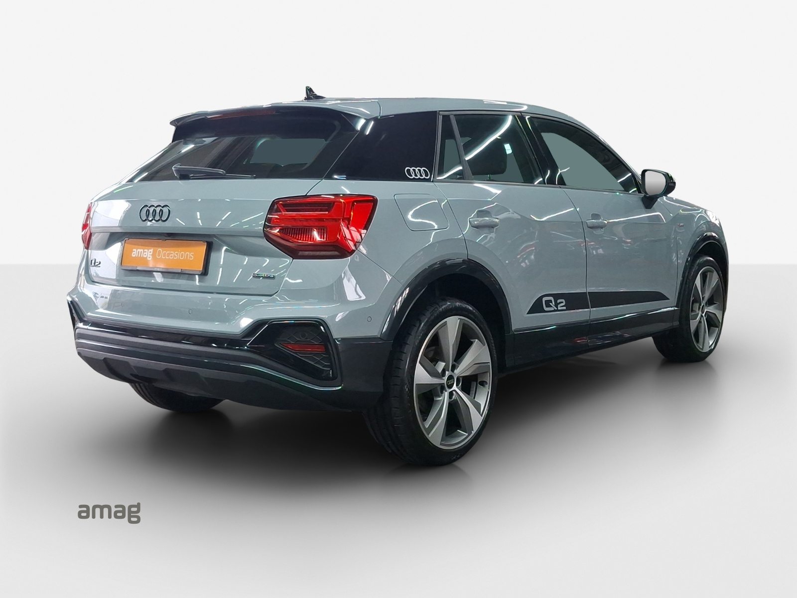 AUDI Q2 40 TFSI S line Attraction, Essence, Occasion / Utilisé, Automatique - 5