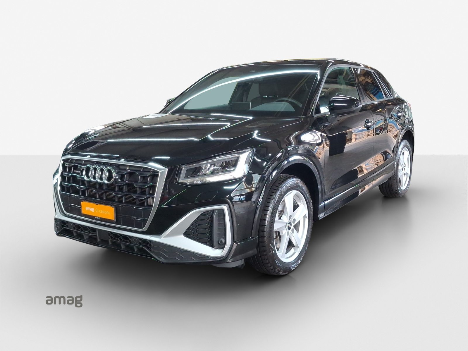 AUDI Q2 40 TFSI S line Attraction