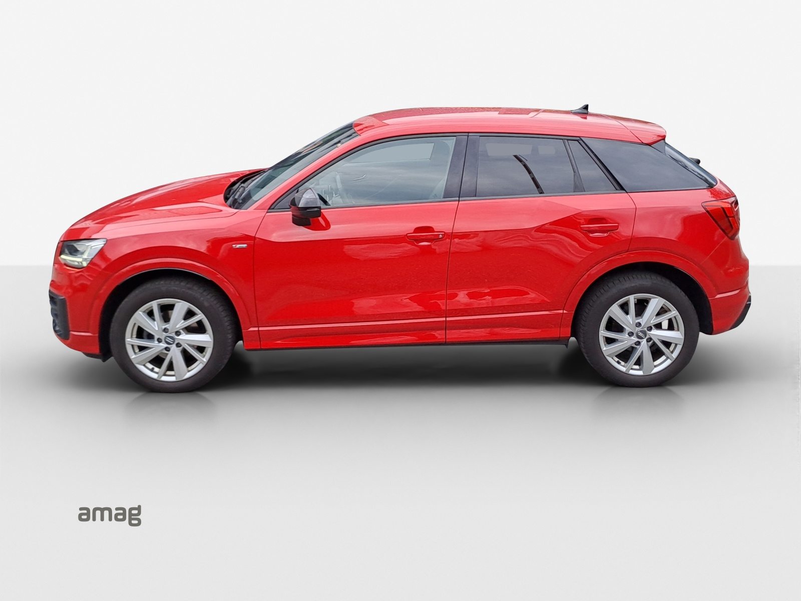 AUDI Q2 35 TFSI sport, Benzin, Occasion / Gebraucht, Automatik - 2