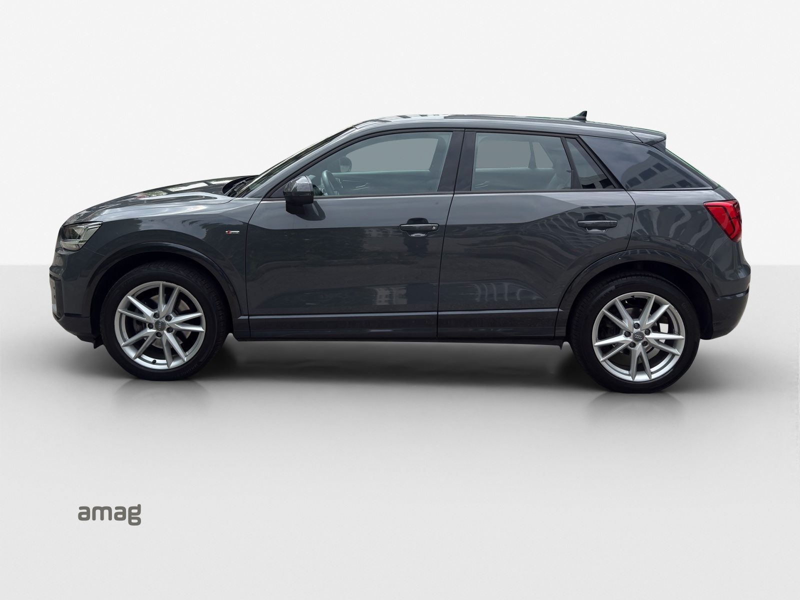AUDI Q2 40 TFSI sport, Essence, Occasion / Utilisé, Automatique - 2