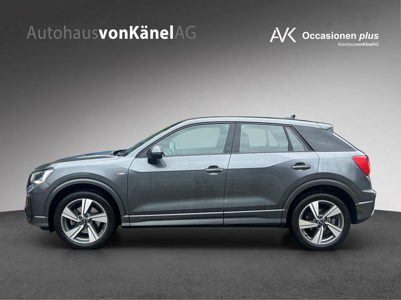 AUDI Q2 40 TFSI S line, Petrol, Second hand / Used, Automatic - 2