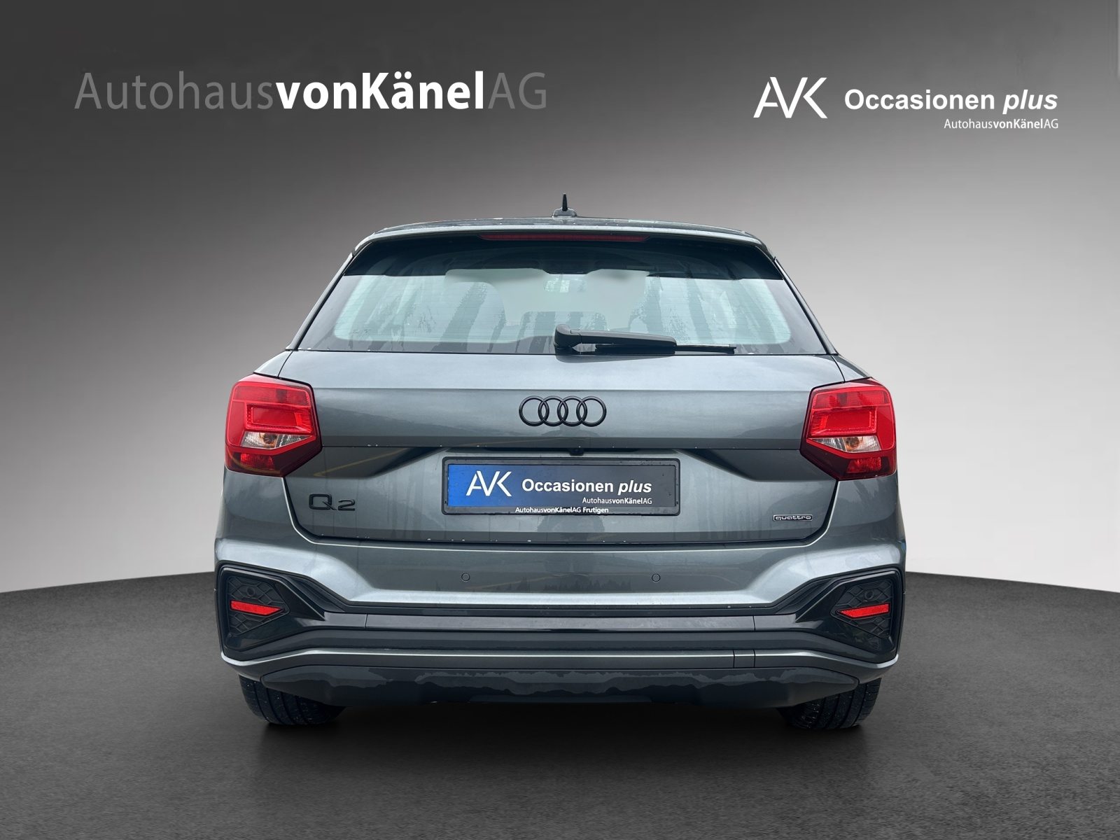 AUDI Q2 40 TFSI S line, Petrol, Second hand / Used, Automatic - 5