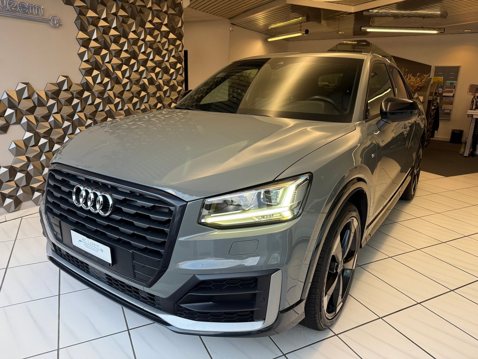 AUDI Q2 1.4 TFSI Edition 1 S-Line S-tronic