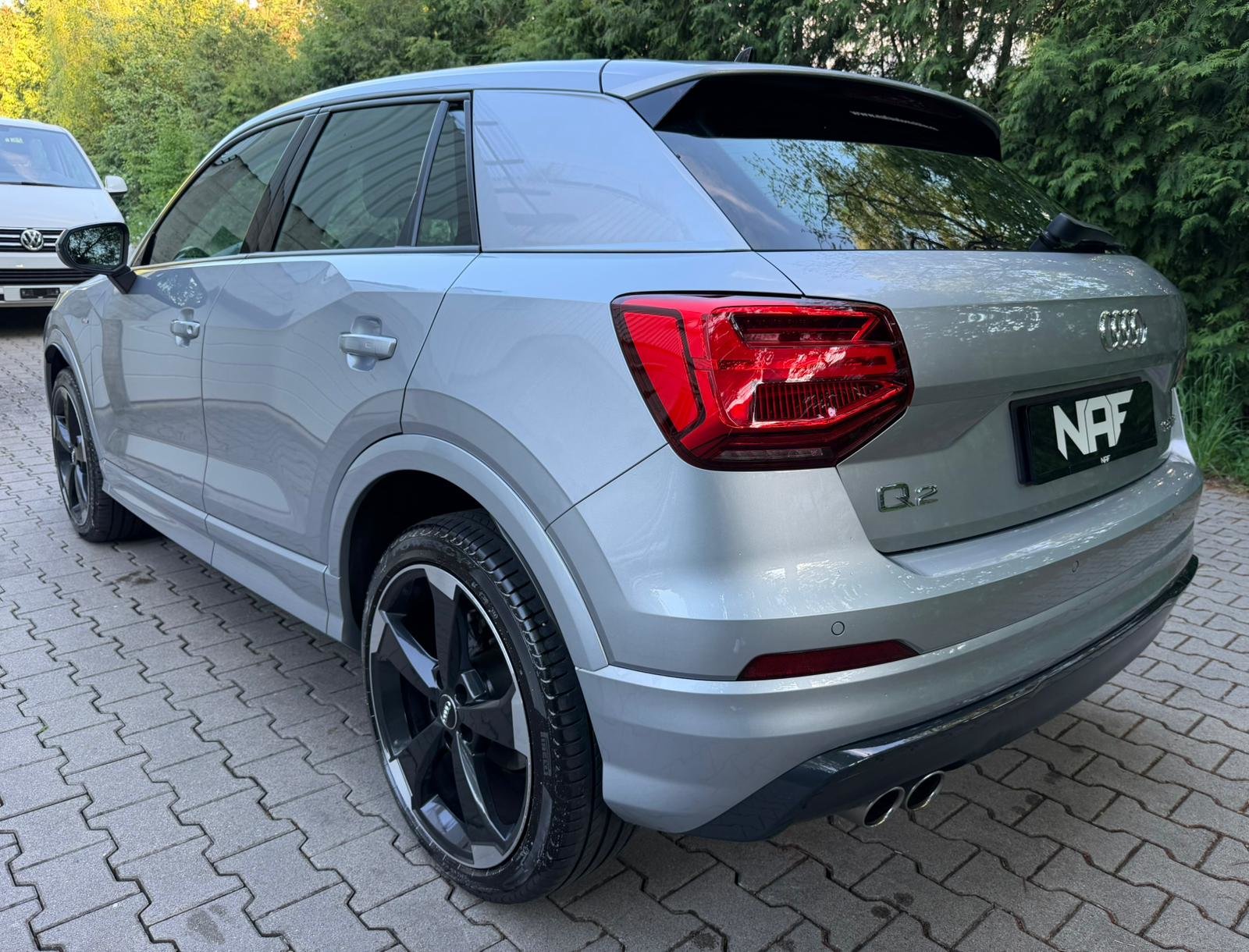 AUDI Q2 35 TFSI Sport S-tronic S-Line, Petrol, Second hand / Used, Automatic - 3