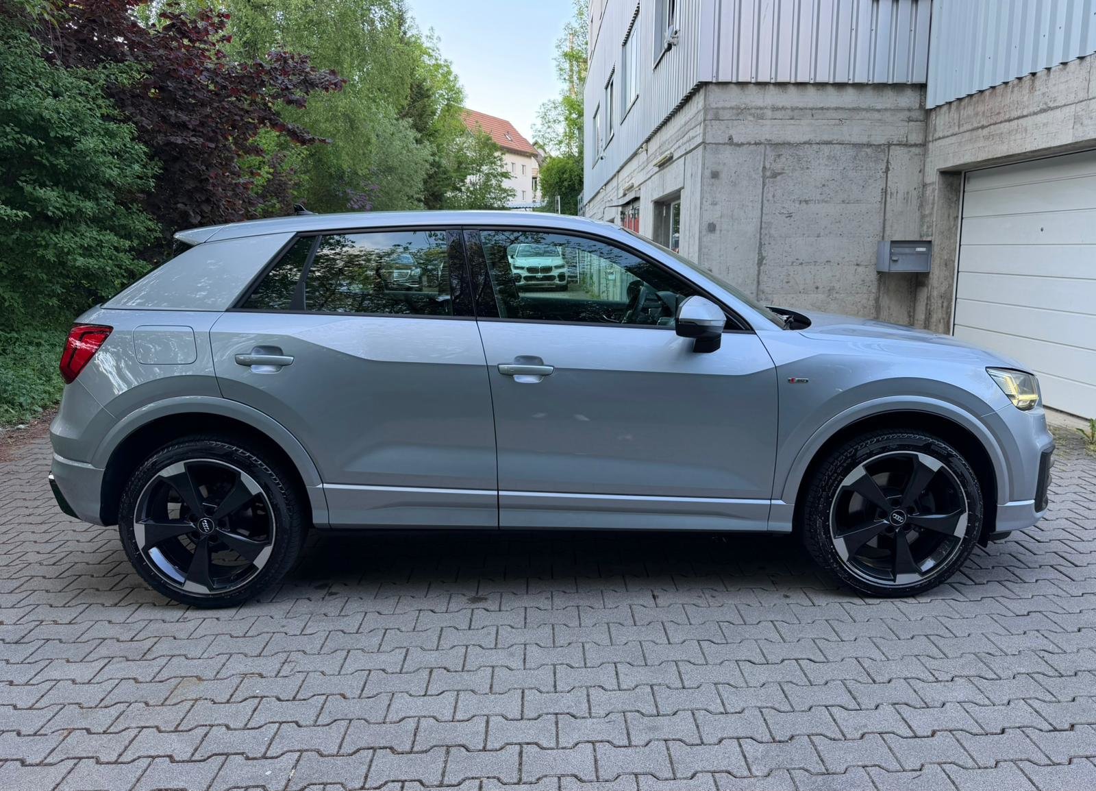AUDI Q2 35 TFSI Sport S-tronic S-Line, Petrol, Second hand / Used, Automatic - 6