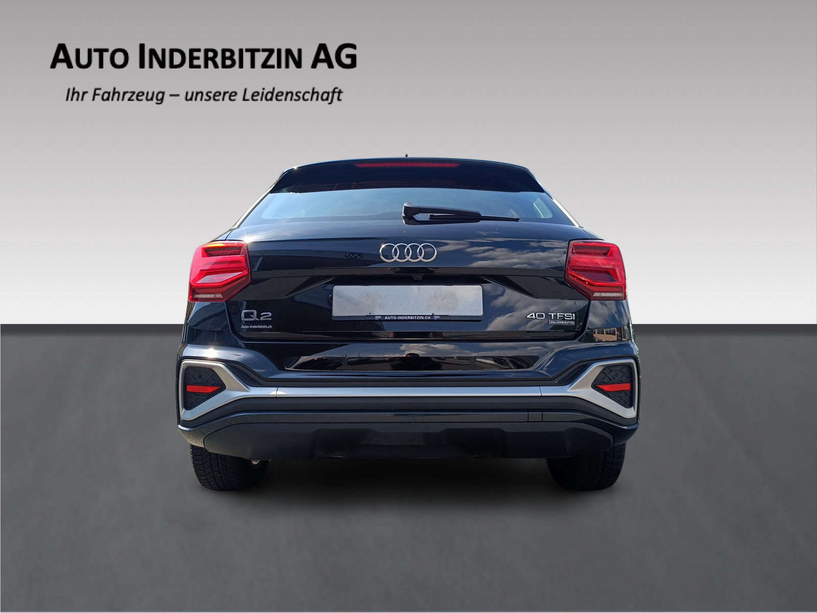AUDI Q2 40 TFSI S line Attraction, Benzin, Occasion / Gebraucht, Automatik - 6