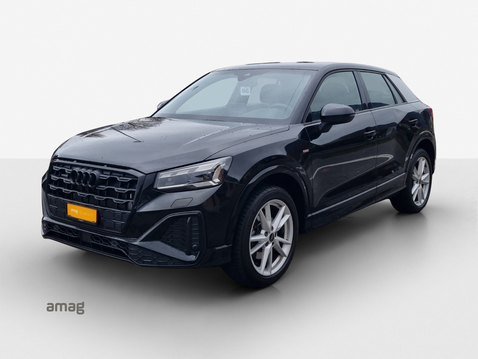 AUDI Q2 40 TFSI S line