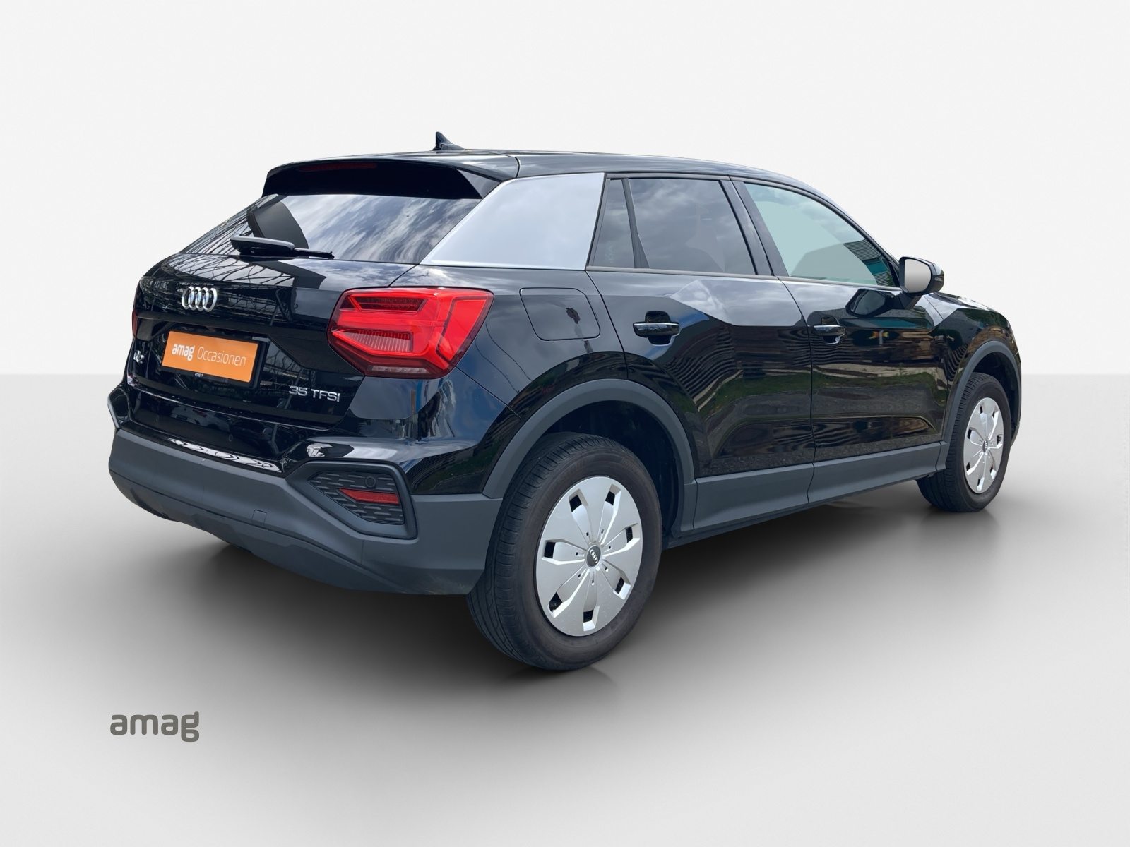 AUDI Q2 35 TFSI, Petrol, Second hand / Used, Automatic - 5