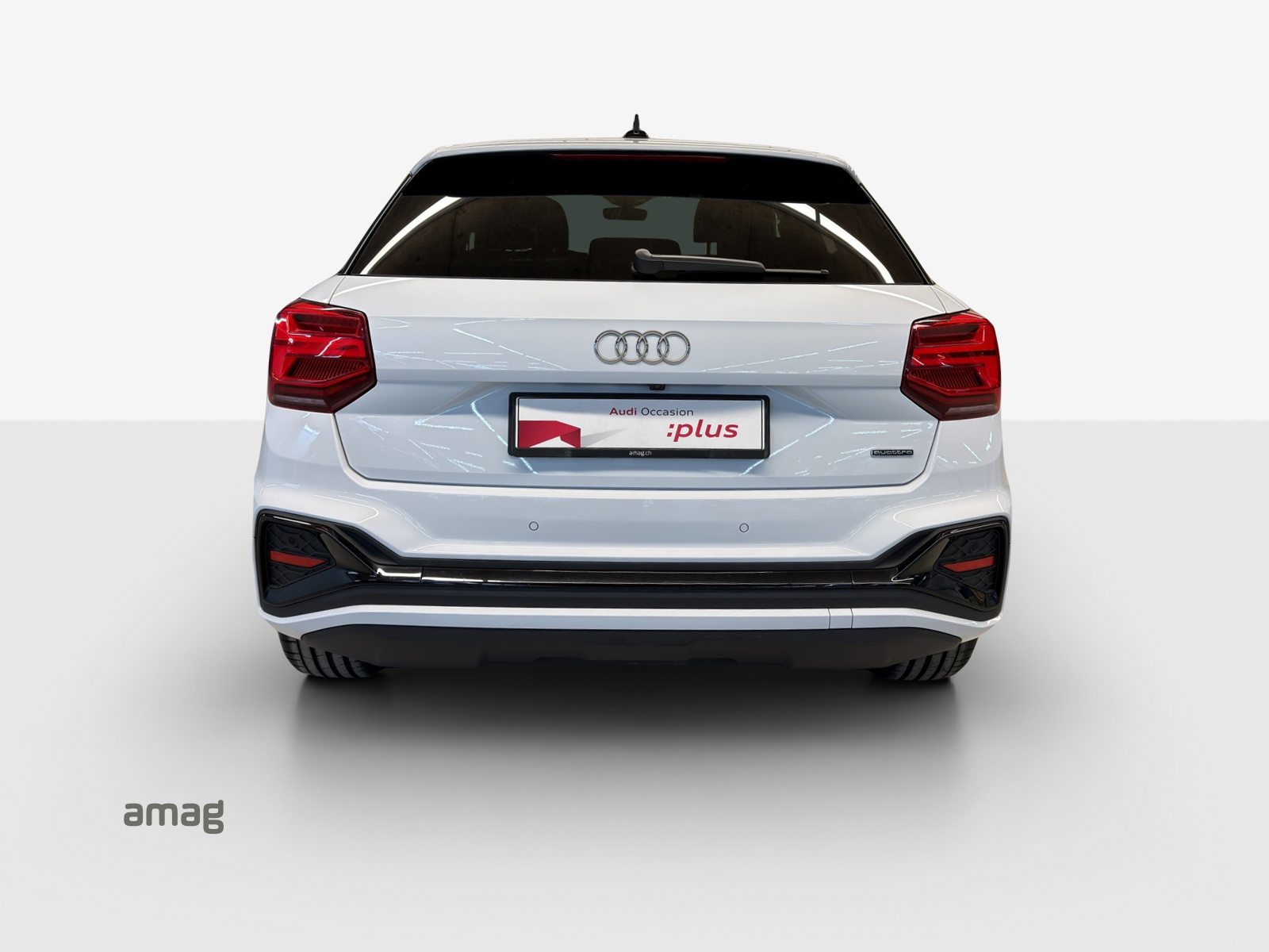 AUDI Q2 40 TFSI S line Attraction, Essence, Occasion / Utilisé, Automatique - 4