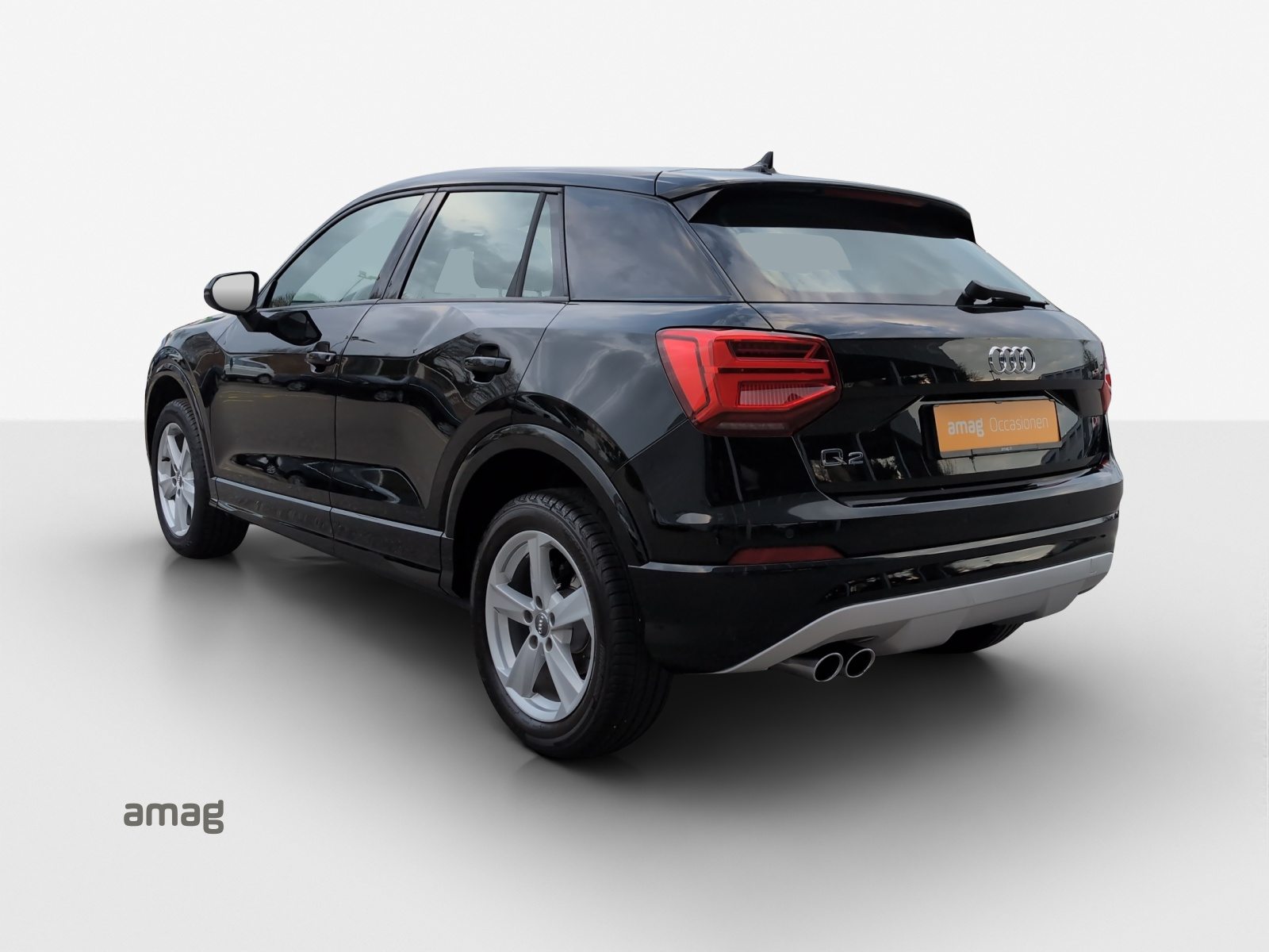 AUDI Q2 35 TFSI sport Attraction, Benzin, Occasion / Gebraucht, Automatik - 3