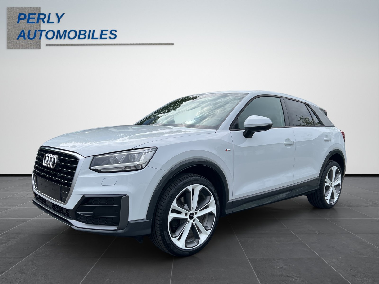 AUDI Q2 1.5 35 TFSI Sport S-Tronic, Petrol, Second hand / Used, Automatic - 2