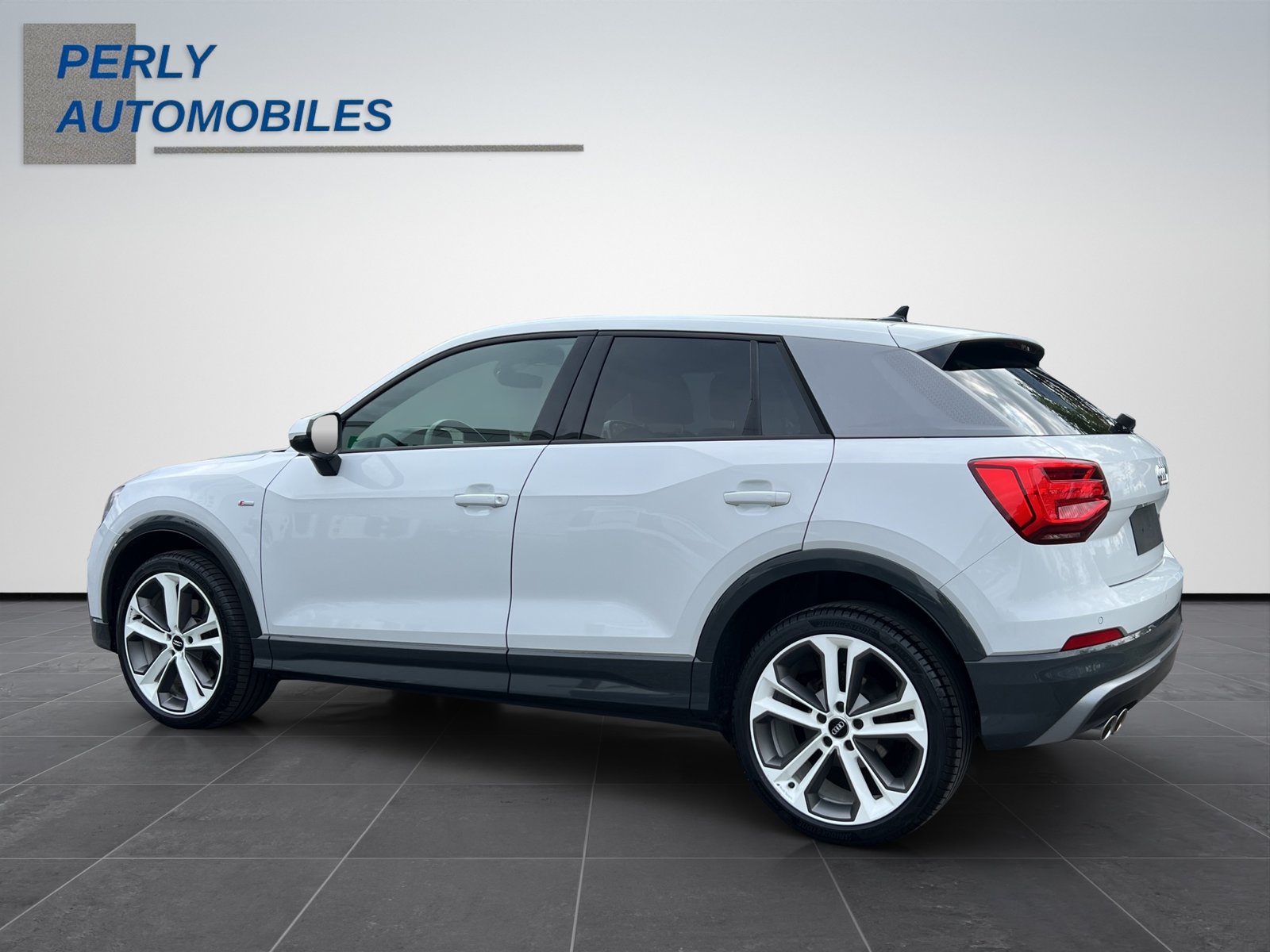 AUDI Q2 1.5 35 TFSI Sport S-Tronic, Petrol, Second hand / Used, Automatic - 4