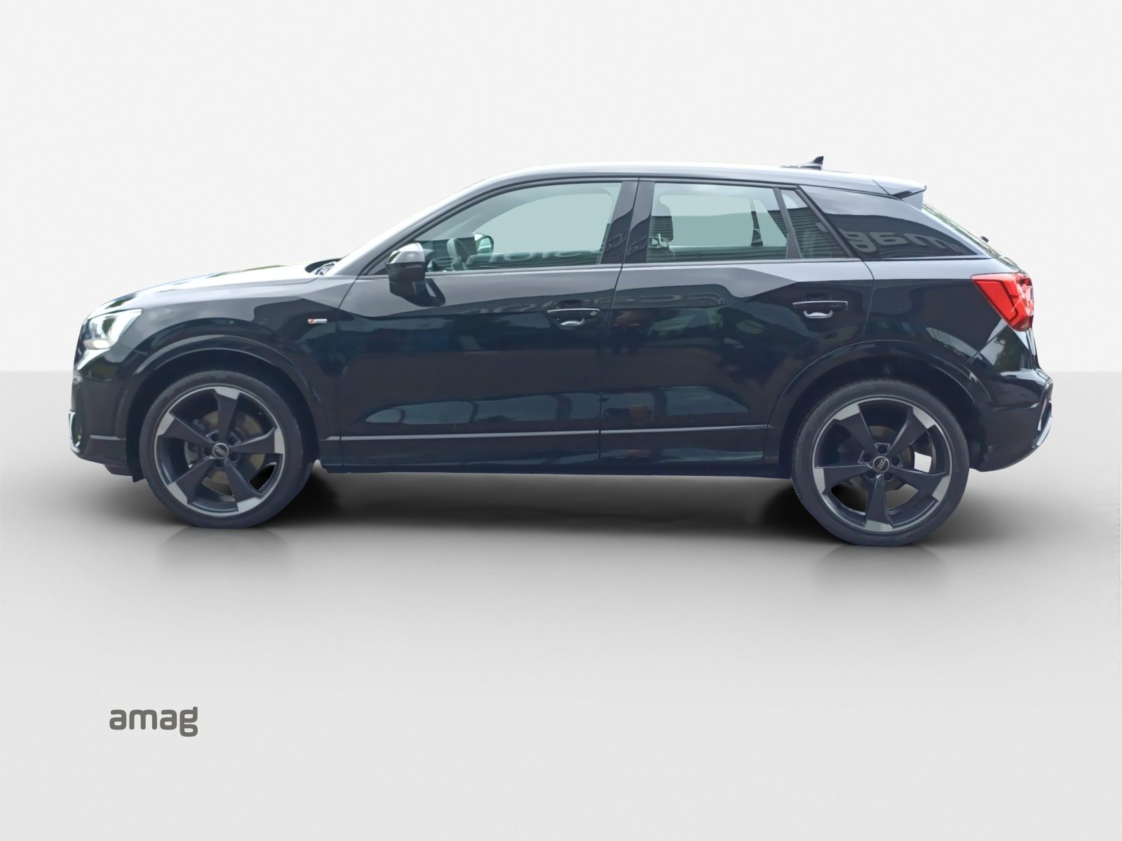 AUDI Q2 40 TFSI S line Attraction, Benzina, Occasioni / Usate, Automatico - 2