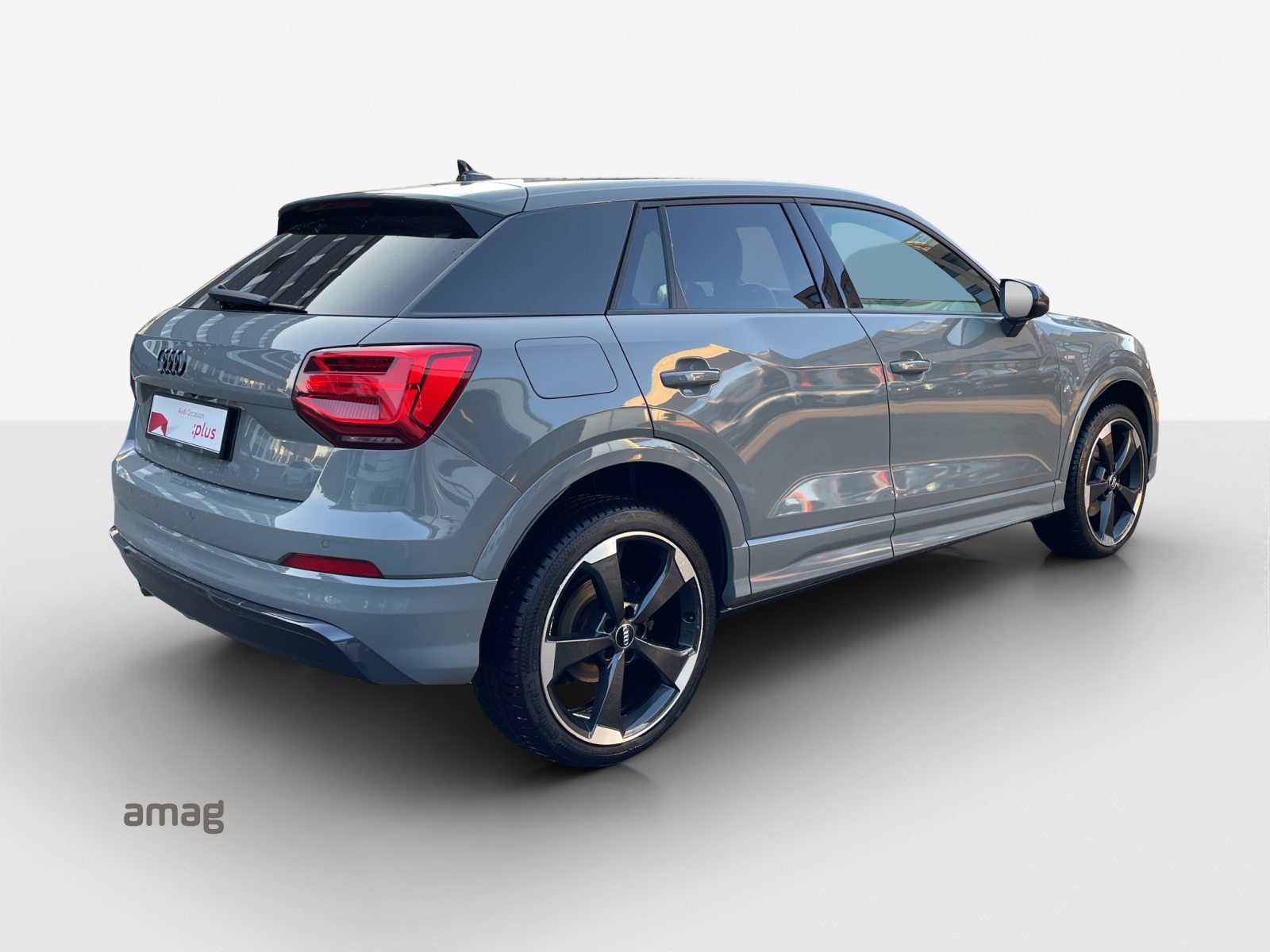 AUDI Q2 40 TFSI sport, Petrol, Second hand / Used, Automatic - 5