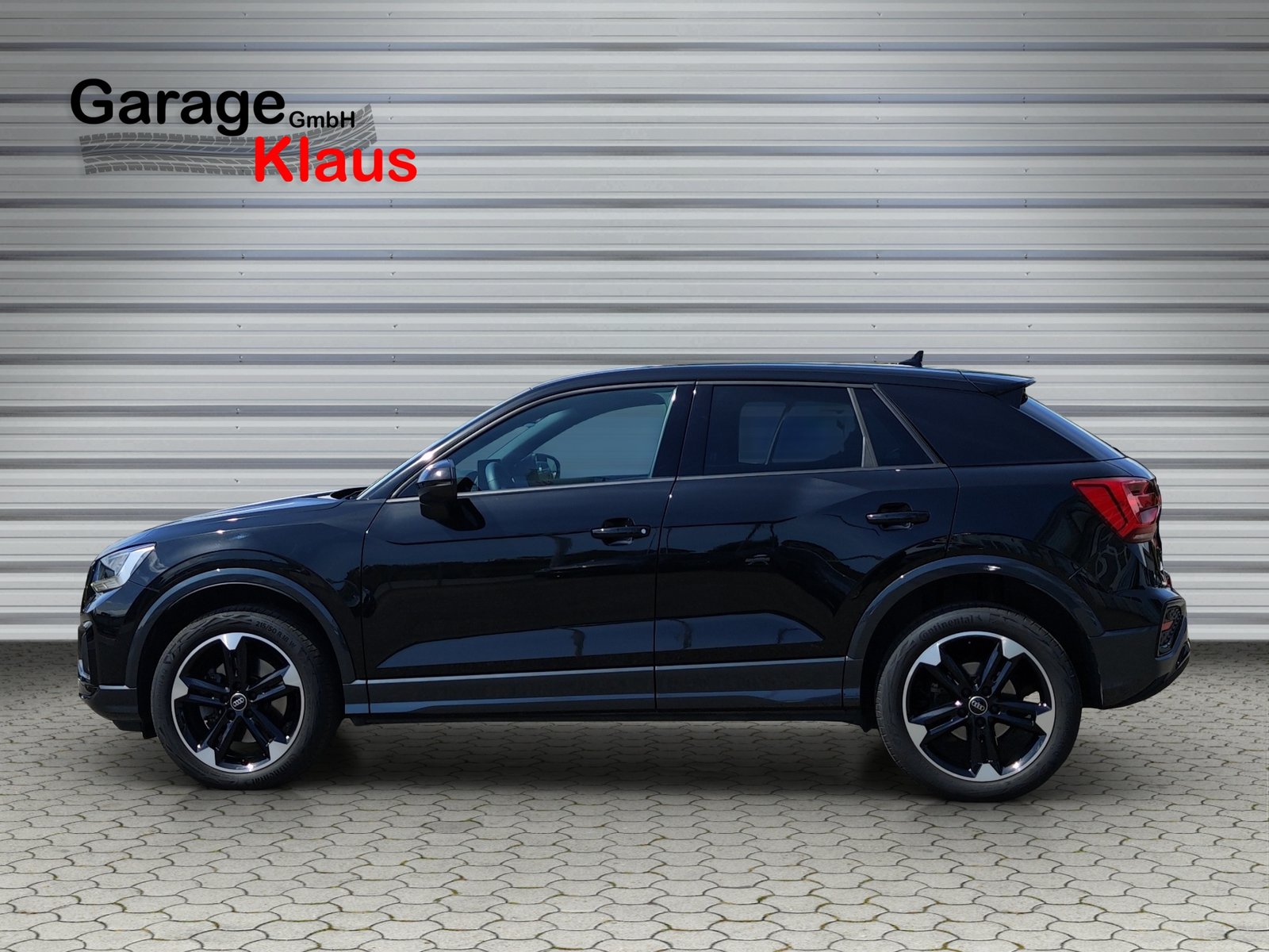 AUDI Q2 40 TFSI advanced Attraction quattro S-tronic, Petrol, Second hand / Used, Automatic - 3