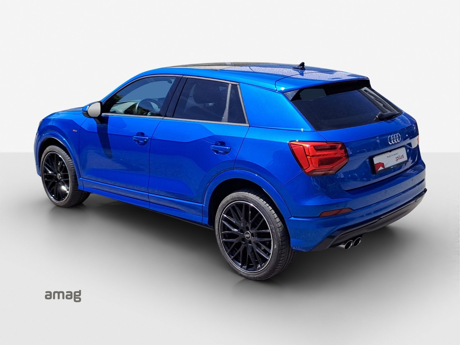 AUDI Q2 35 TFSI sport Attraction, Petrol, Second hand / Used, Automatic - 3