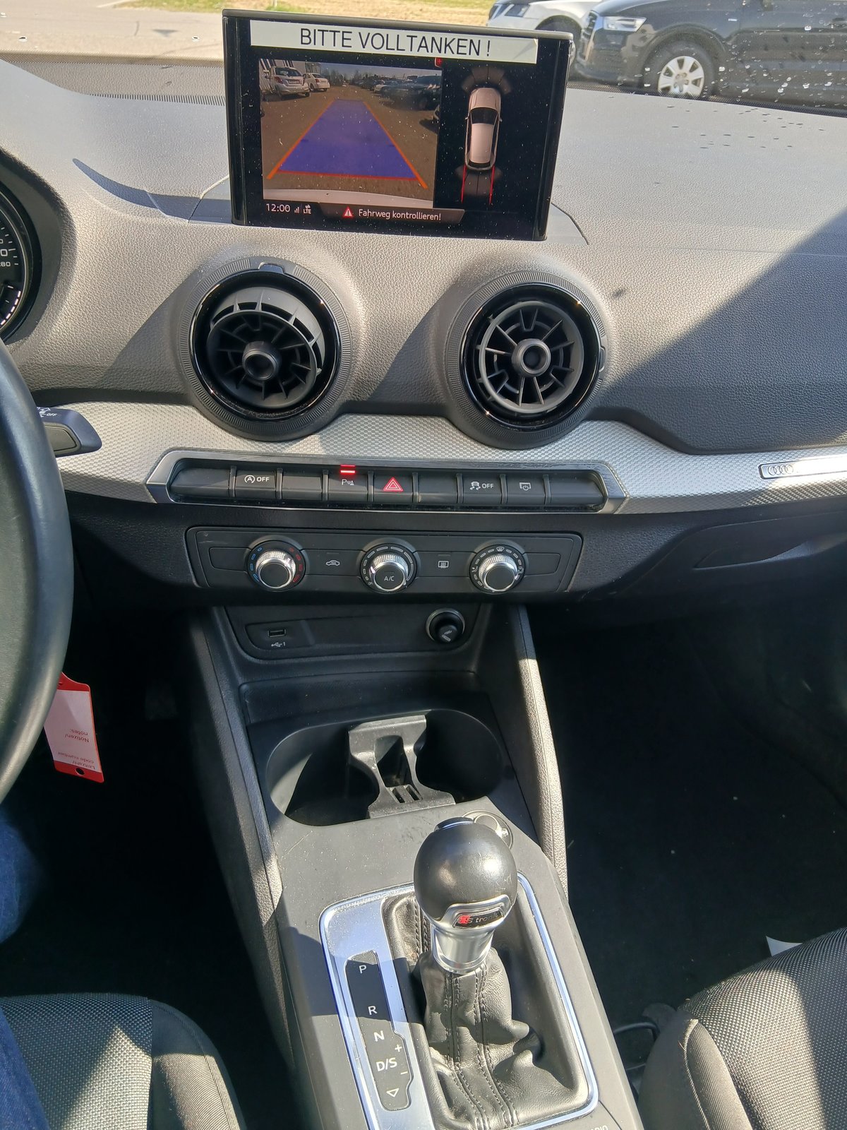 AUDI Q2 1.0 TFSI S-tronic, Essence, Occasion / Utilisé, Automatique - 4