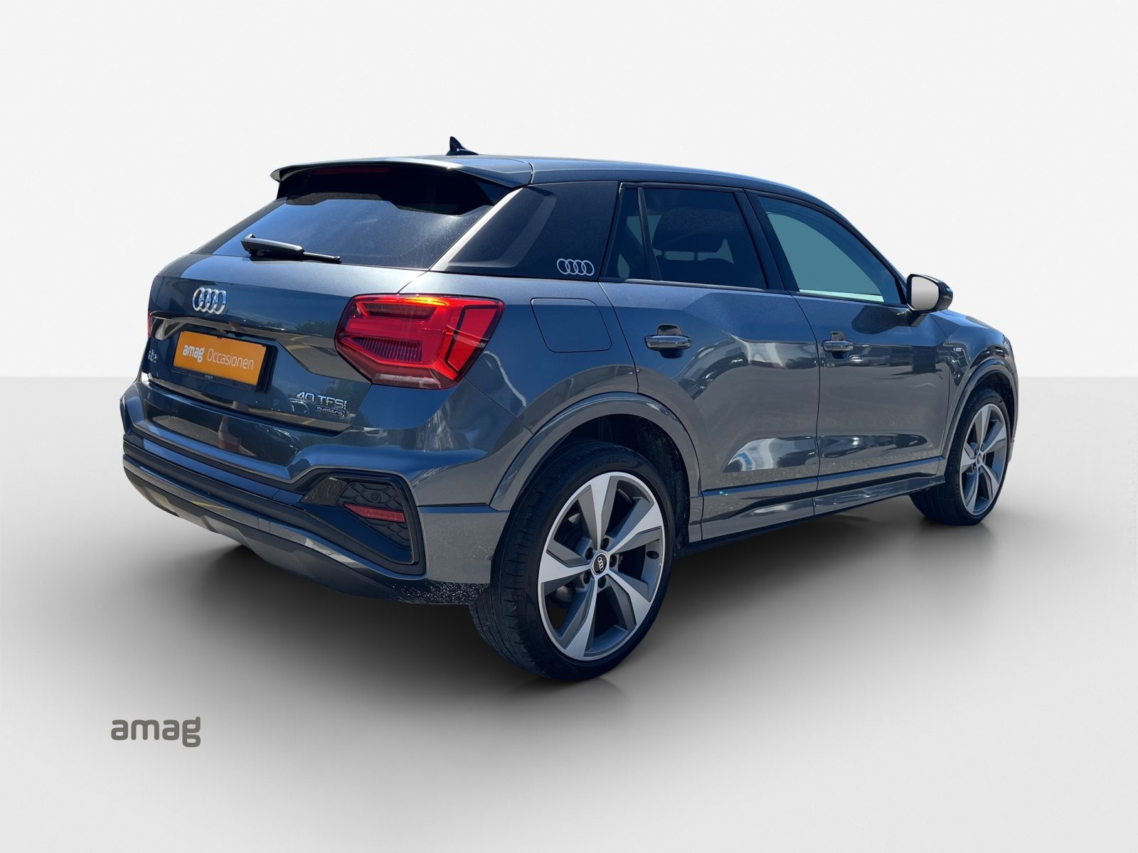 AUDI Q2 40 TFSI S line Attraction, Benzin, Occasion / Gebraucht, Automatik - 5