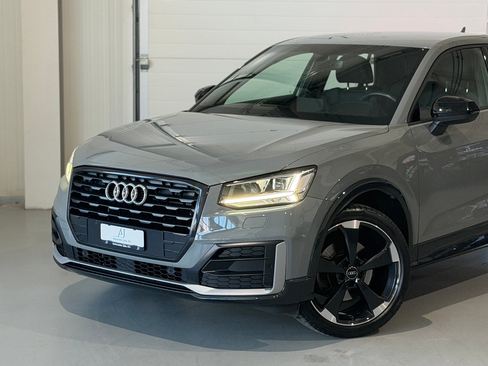 AUDI Q2 1.4 TFSI Edition 1 S-tronic S-Line, Benzin, Occasion / Gebraucht, Automatik - 2