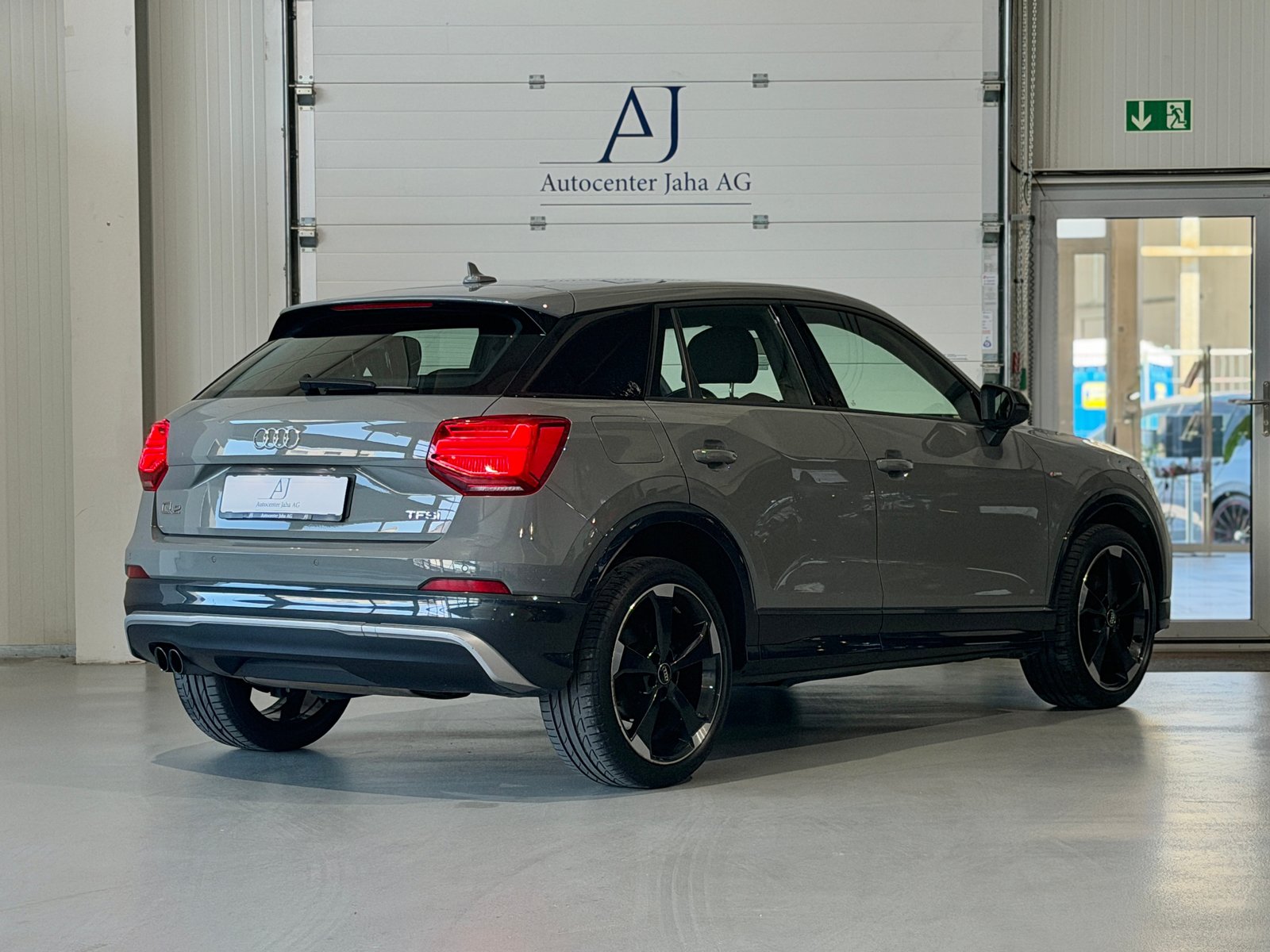 AUDI Q2 1.4 TFSI Edition 1 S-tronic S-Line, Benzin, Occasion / Gebraucht, Automatik - 7