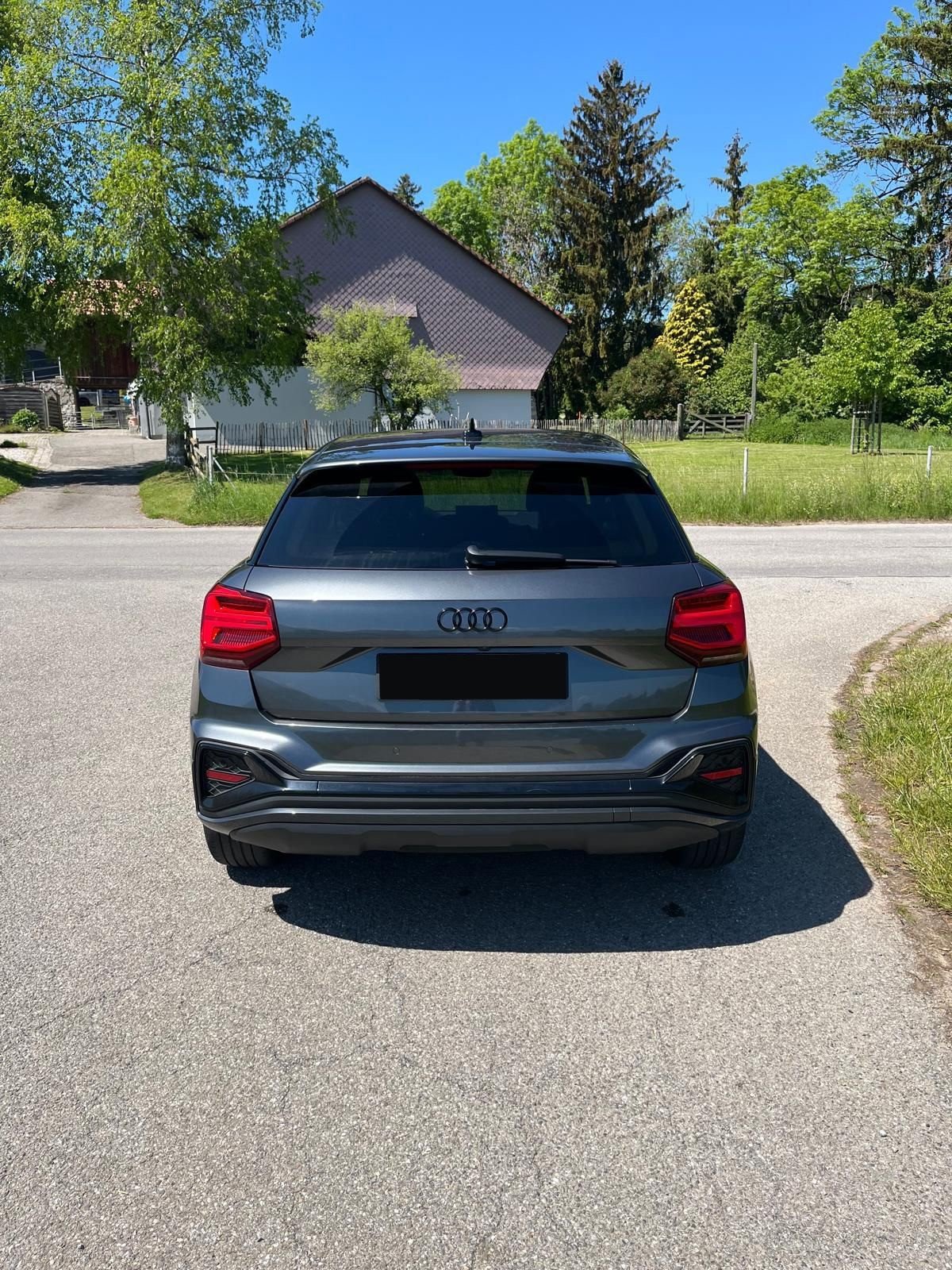AUDI Q2 35 TDI S line quattro S-tronic, Diesel, Second hand / Used, Automatic - 3