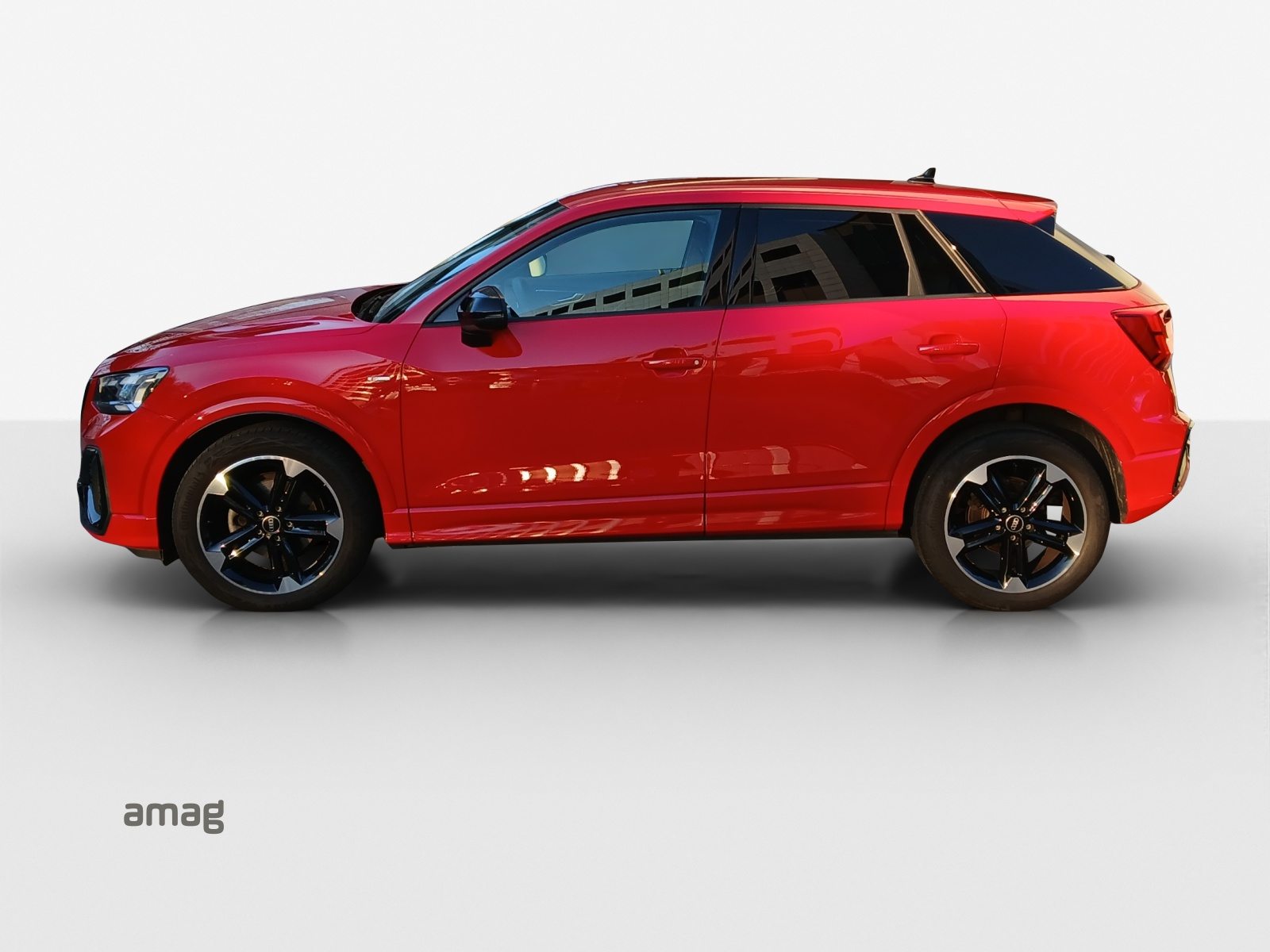 AUDI Q2 35 TFSI S line, Benzin, Occasion / Gebraucht, Automatik - 2